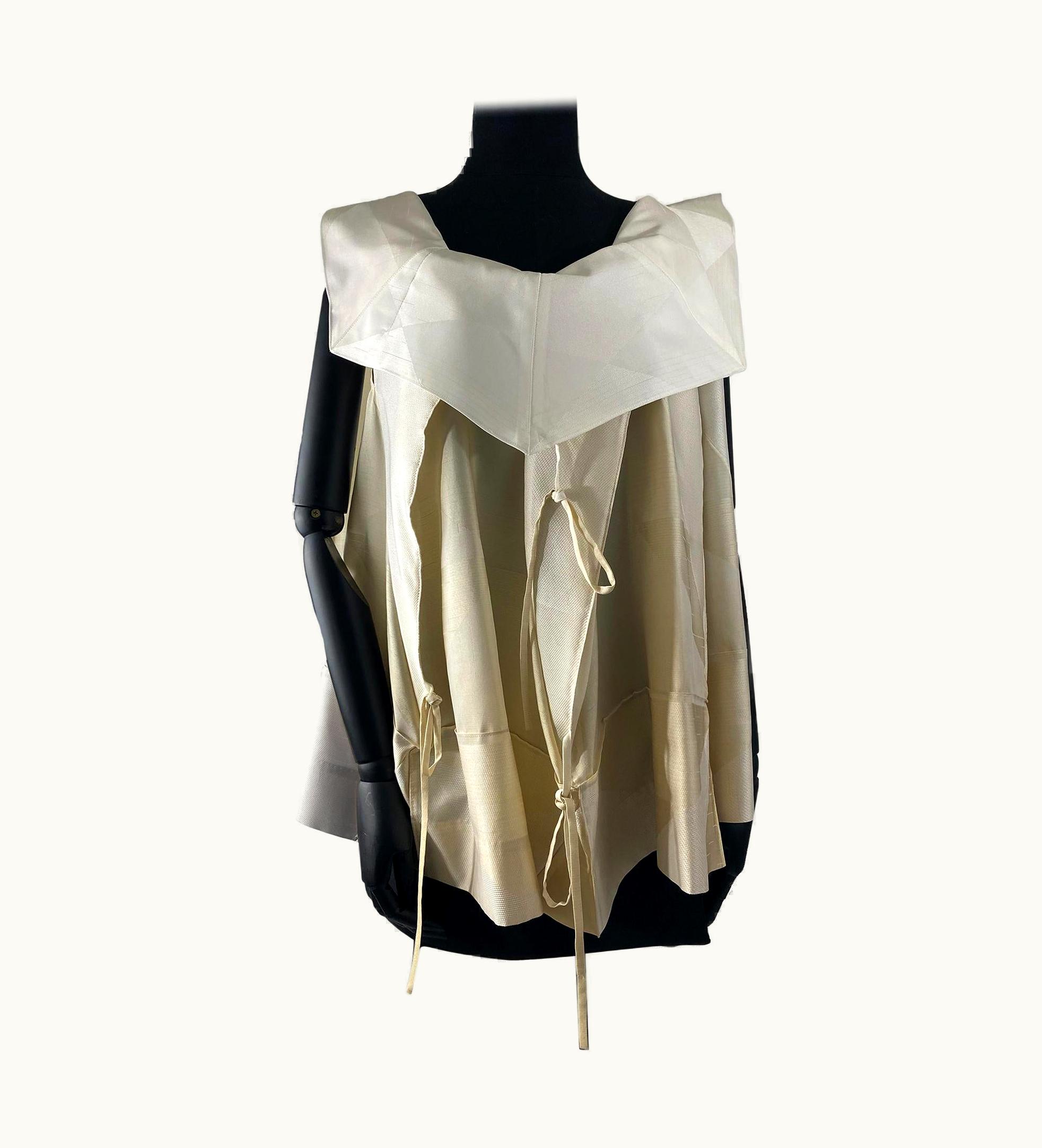 Issey Miyake 1990' Issey Miyake Oatmeal, Cream And Off-White Silk Mixture Top
