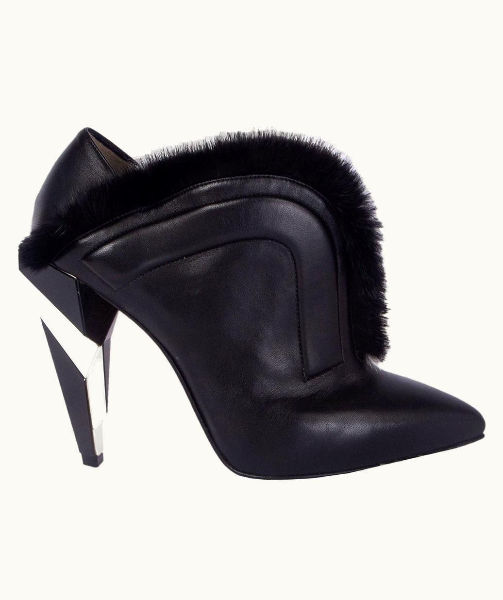 Fendi Fendi Black Leather Fur Trim Ankle Boots Shoes