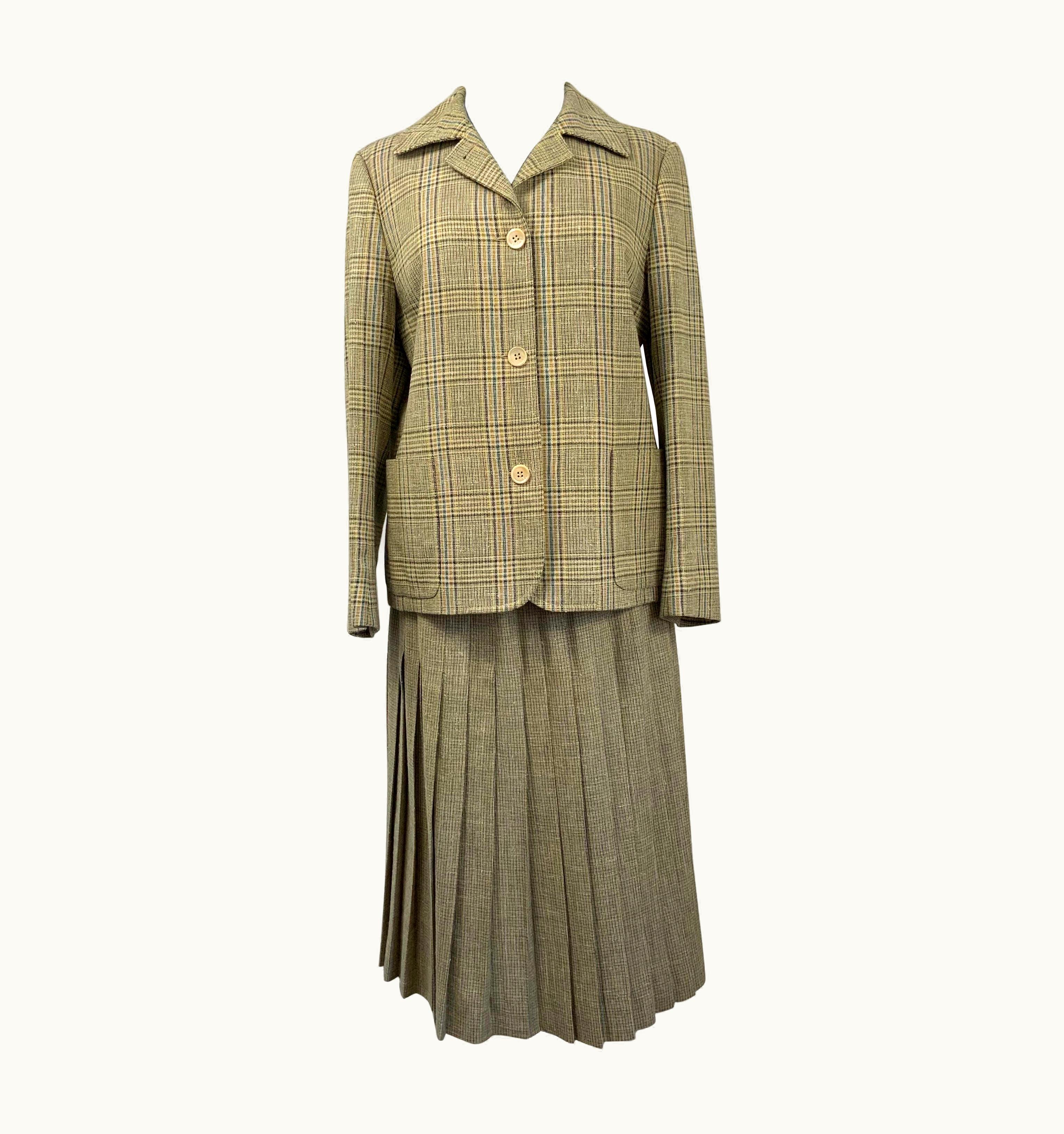 Celine Celine Vintage Green Jacket And Skirt Suit