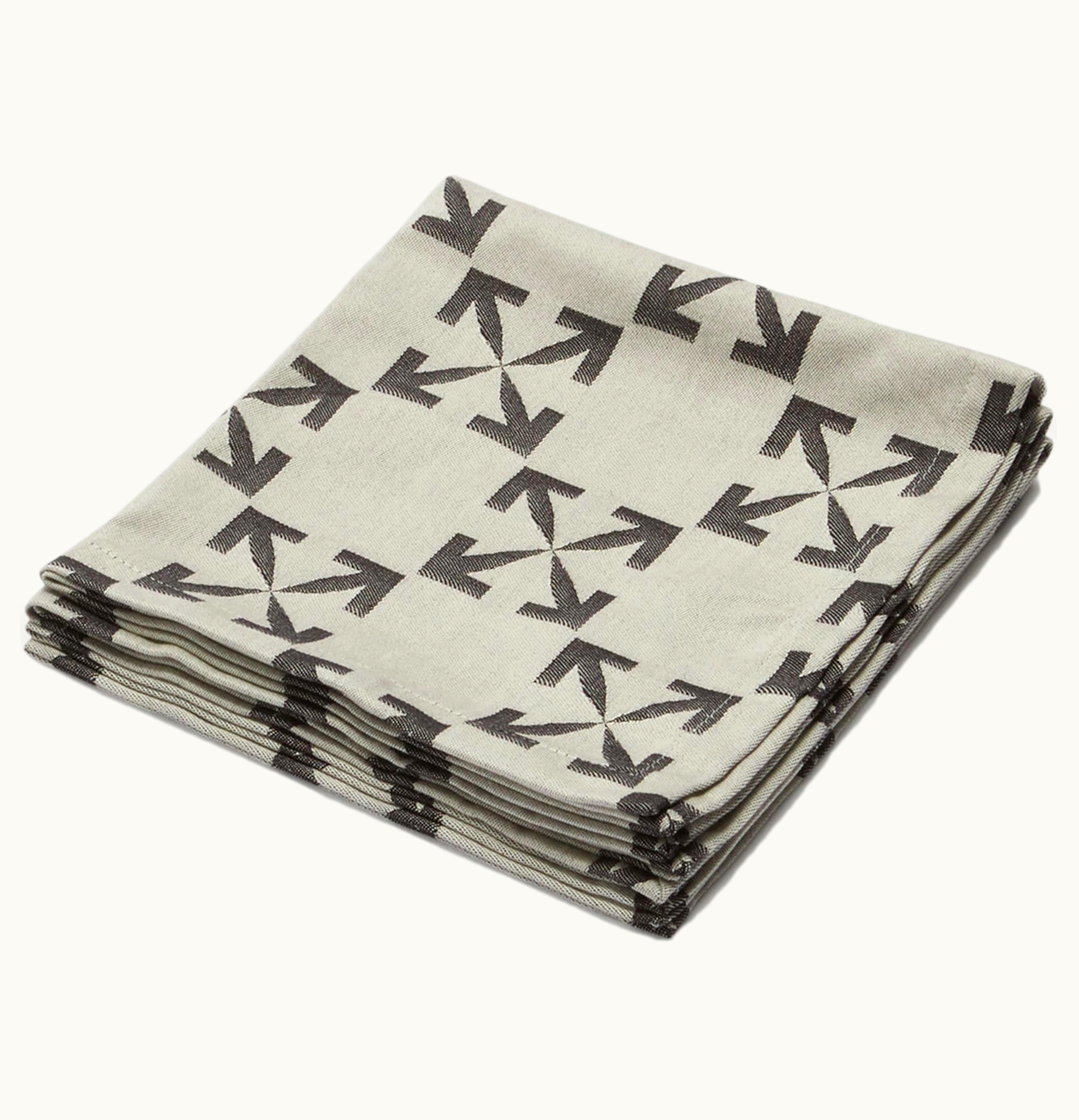 OFF-WHITE Off White Arrow Pattern Napkin Set