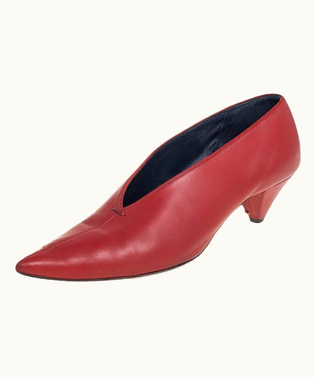 Celine Brown Leather V Neck Pointed Toe Pumps