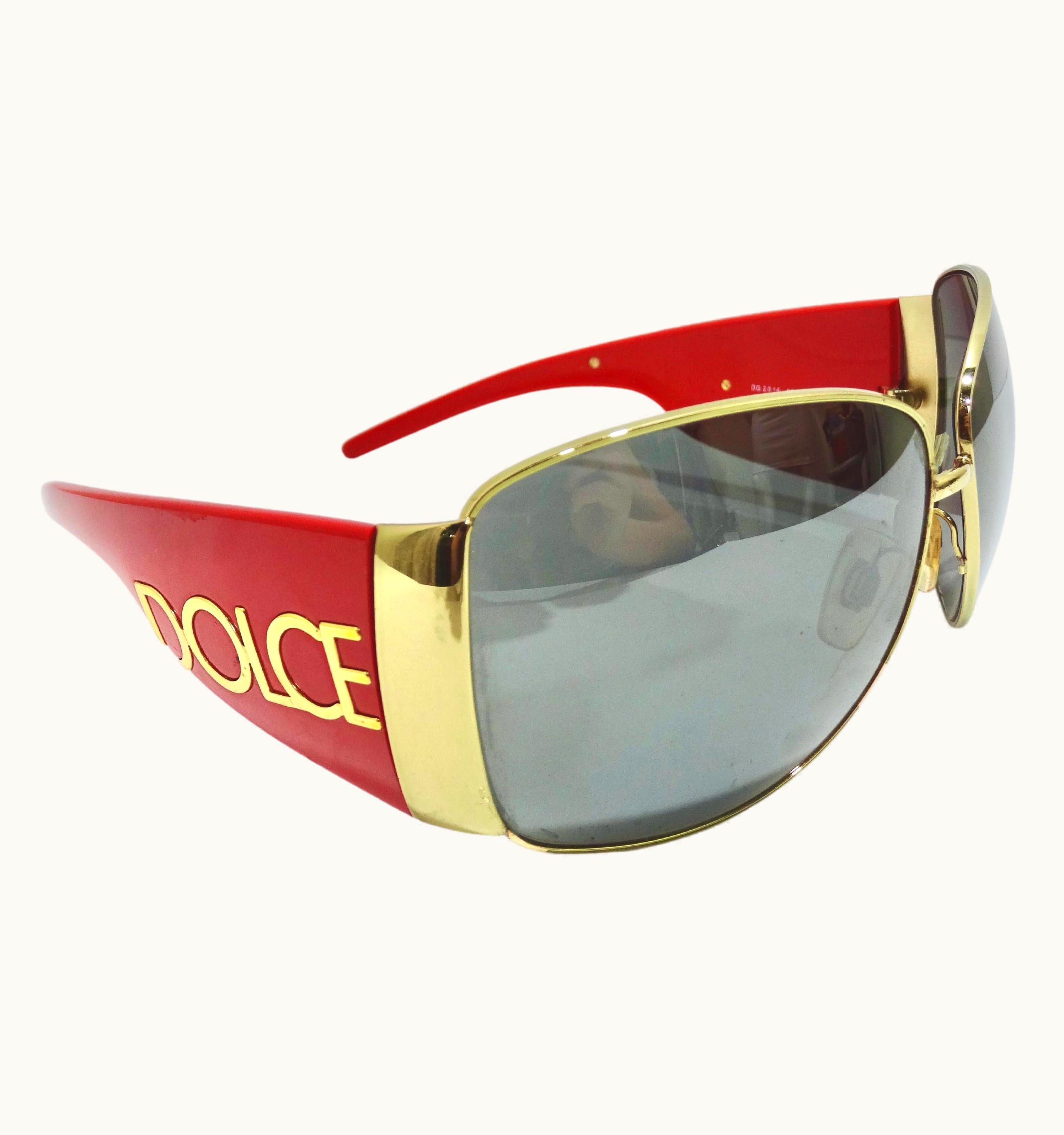 Dolce & Gabbana Dolce & Gabbana Red Oversized Logo Sunglasses
