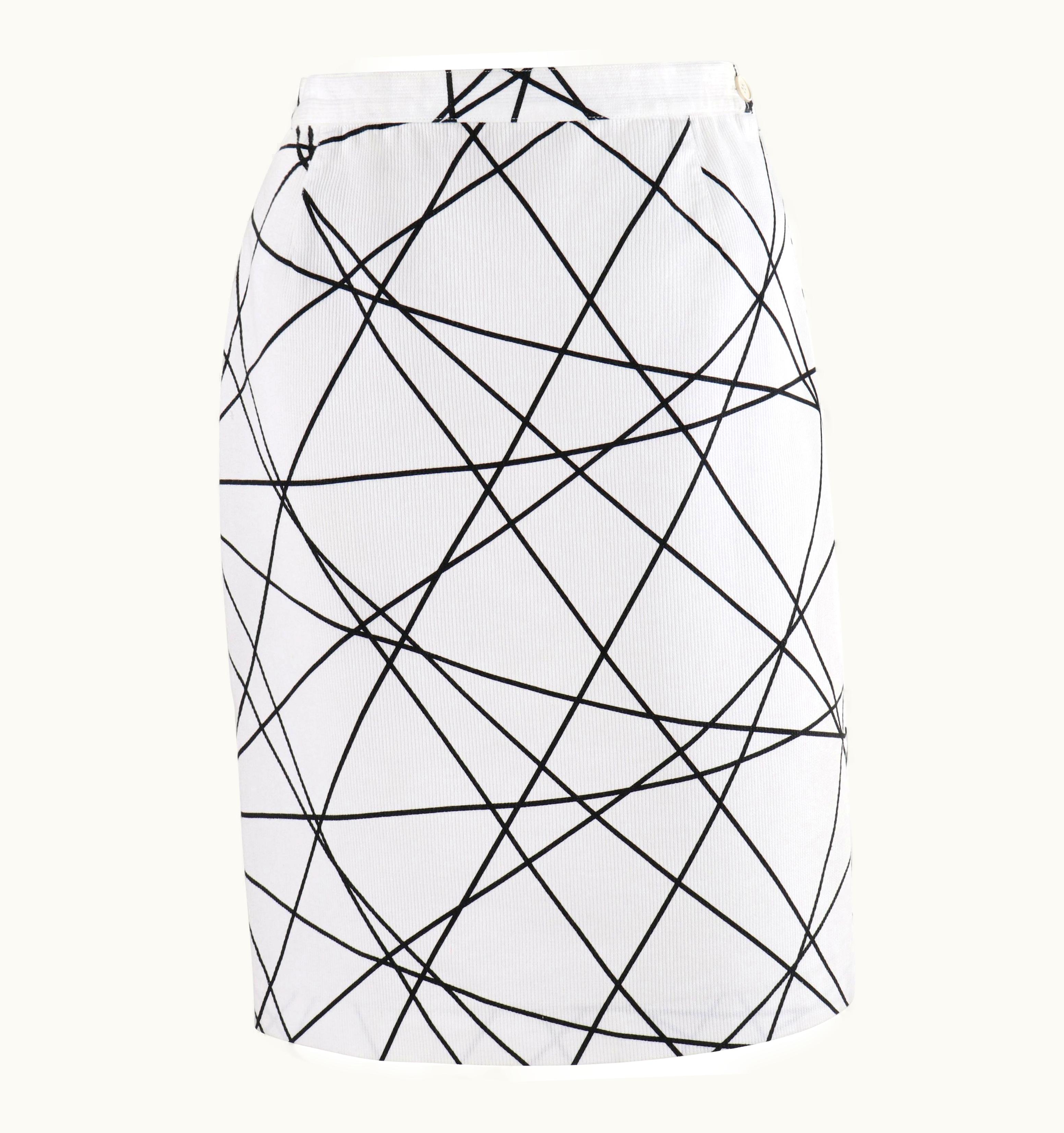 Courrèges Courrèges c.1980' White Black Geometric Abstract Print Ribbed Sheath Skirt