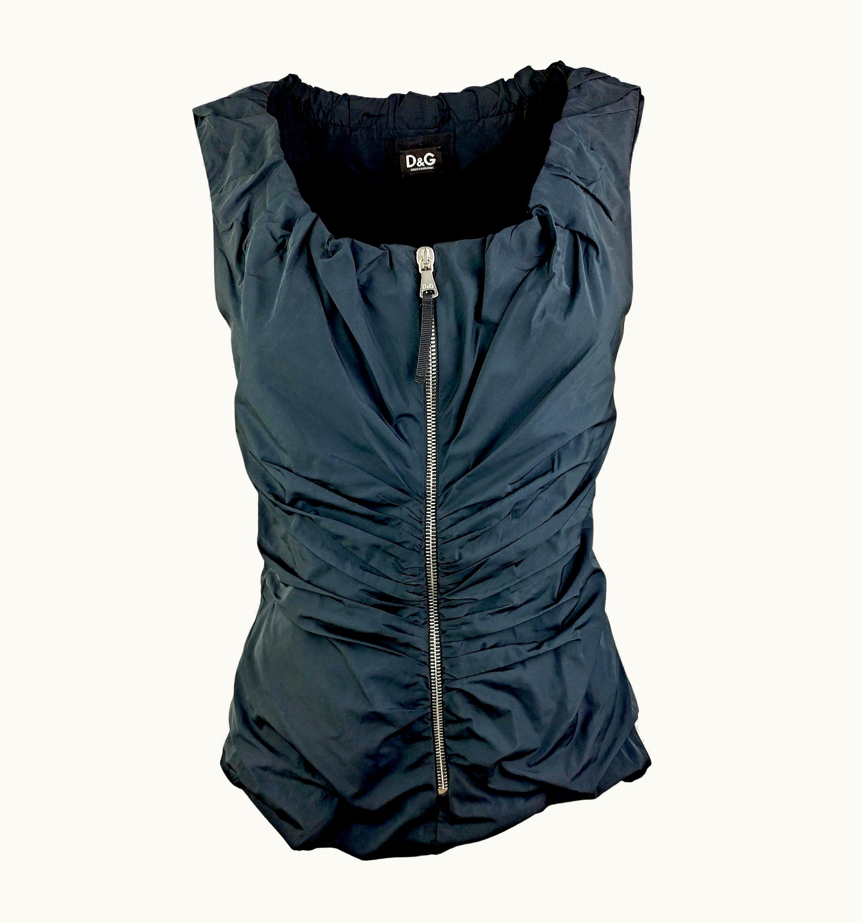 Dolce & Gabbana Dolce & Gabbana - Genuine Black Sleeveless Top With Front Zip