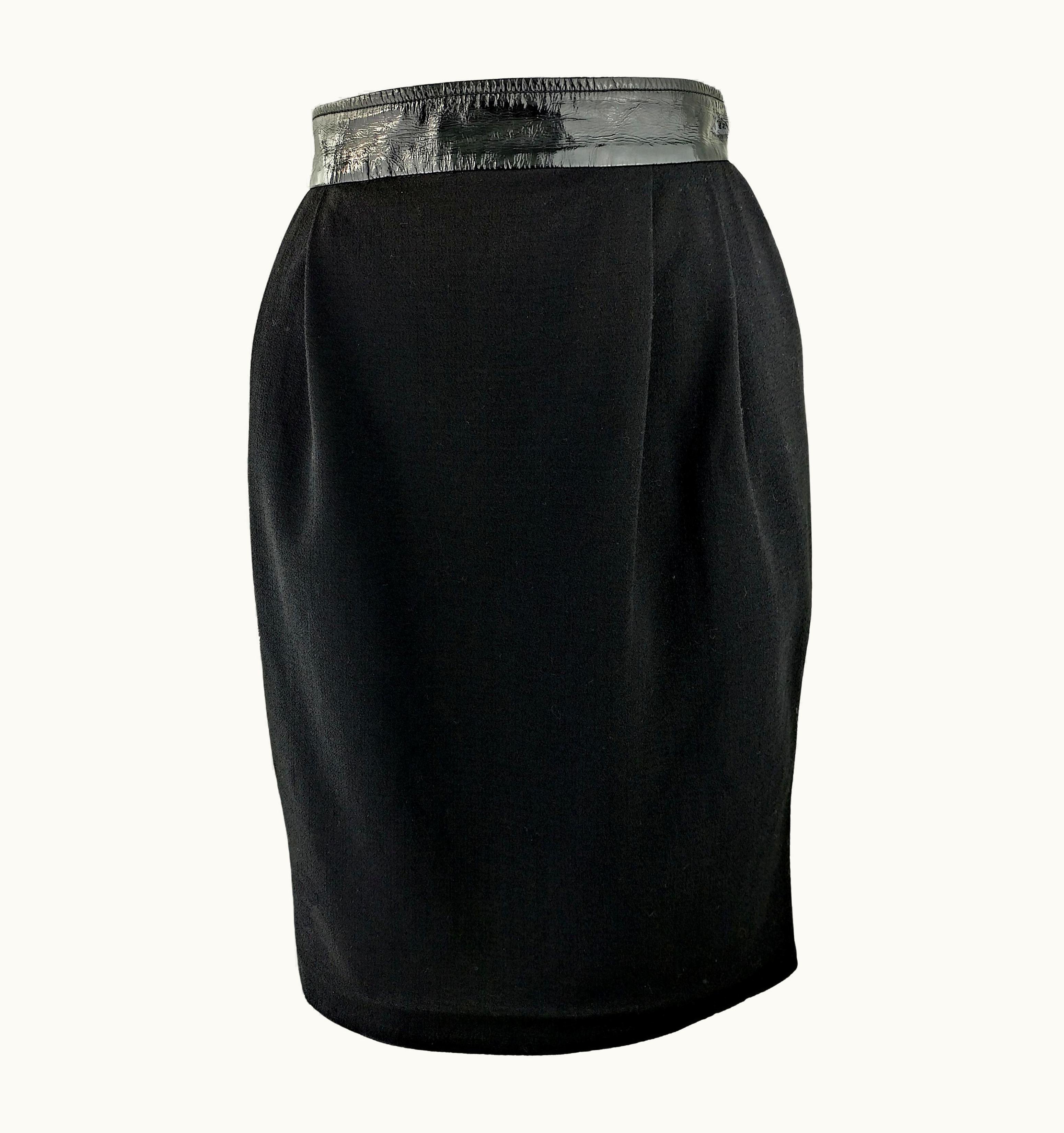 Dolce & Gabbana Dolce & Gabbana - 90s Vintage Black Wool Skirt With Latex Belt