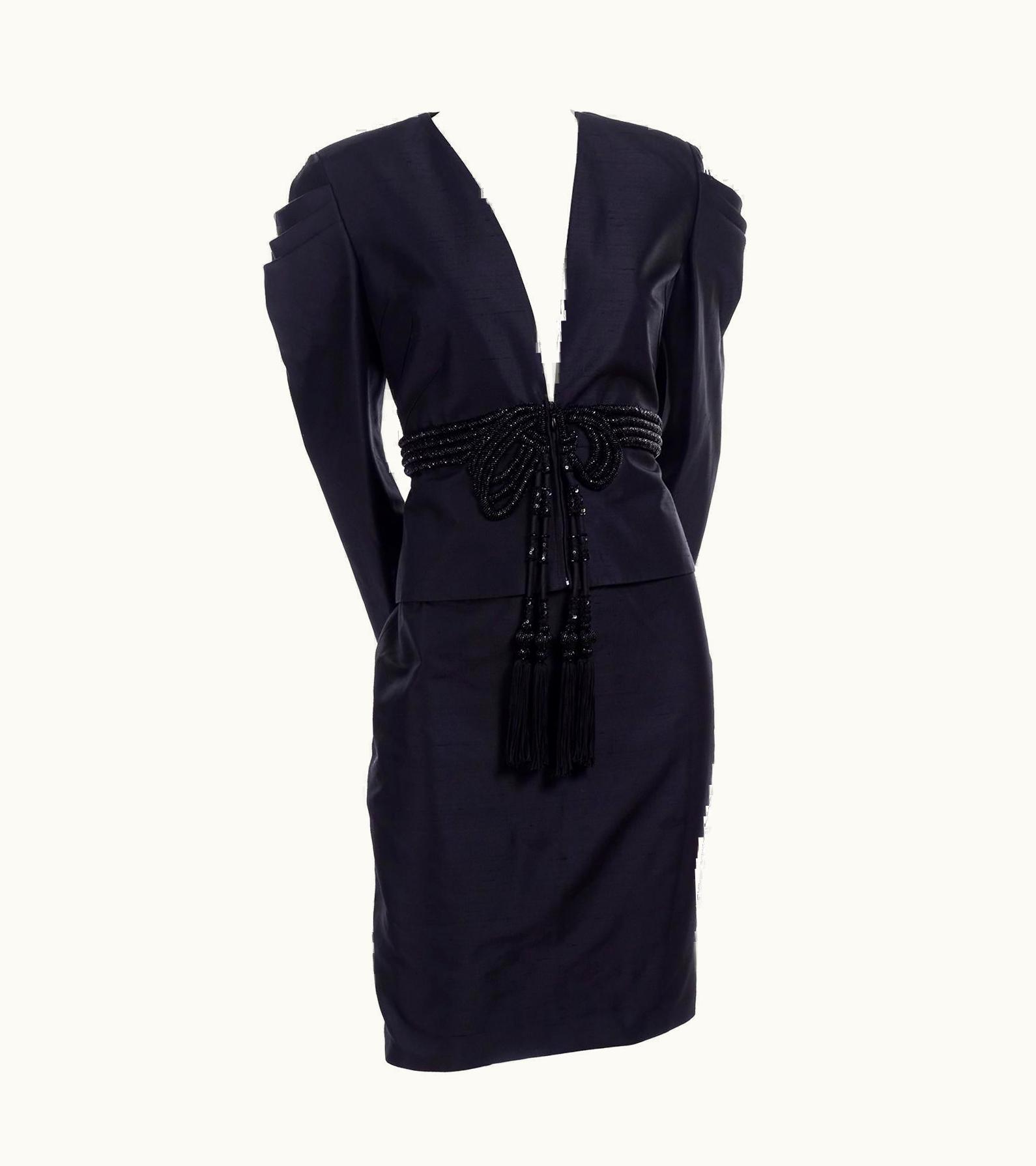 Valentino 2006 Valentino Runway Beaded Black Silk Avant Garde Beaded Jacket & Skirt