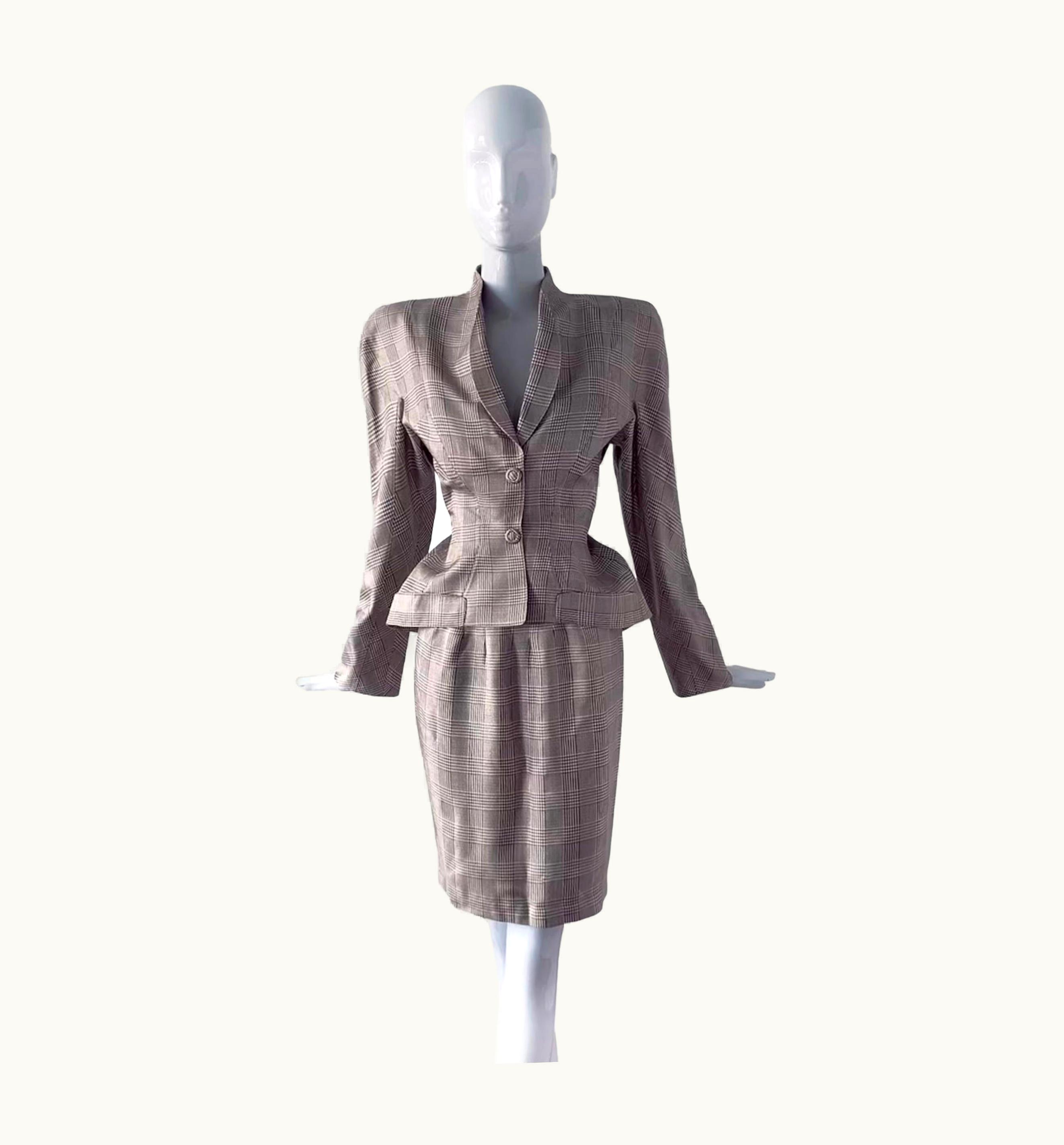 Mugler Iconic Runway Thierry Mugler S/S 1996 Silk Suit Blazer Skirt Karen Mulder