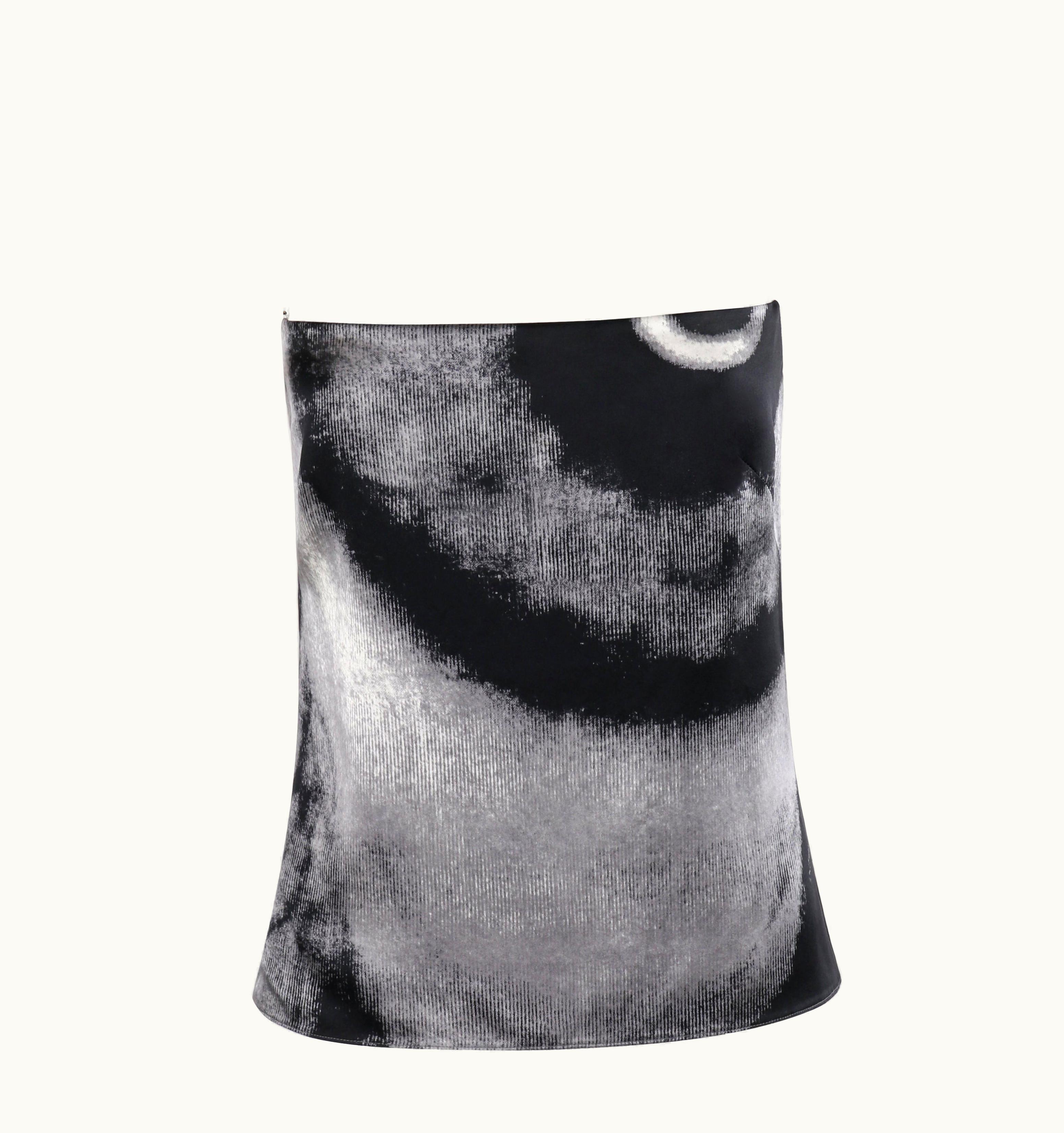 Alexander McQueen Givenchy S/S 1999 Alexander McQUEEN Black White Abstract Eye Illusion Tank Top