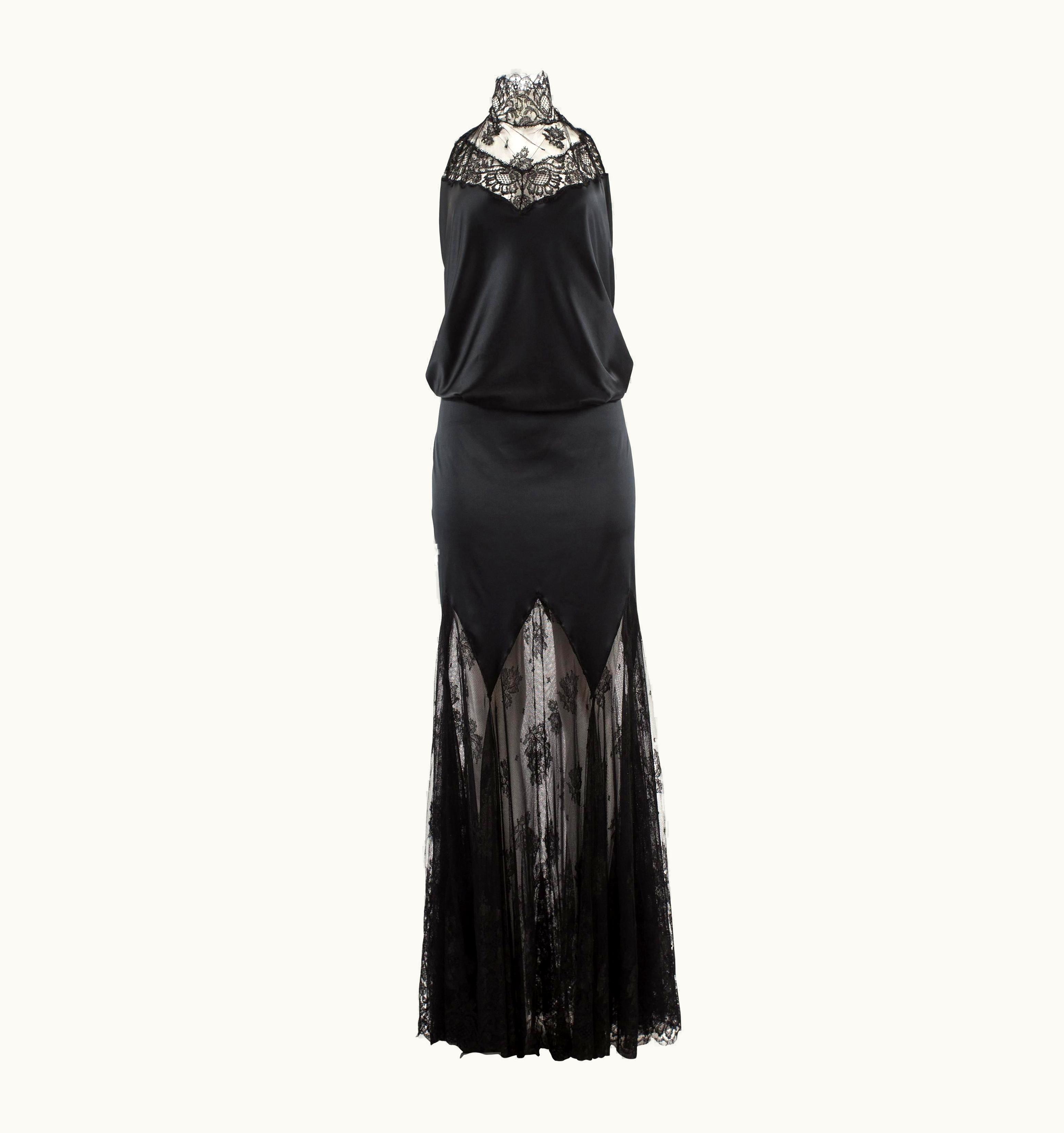 Alexander McQueen Alexander McQueen Autumn-Winter 2001 Black Silk And Lace Evening Dress