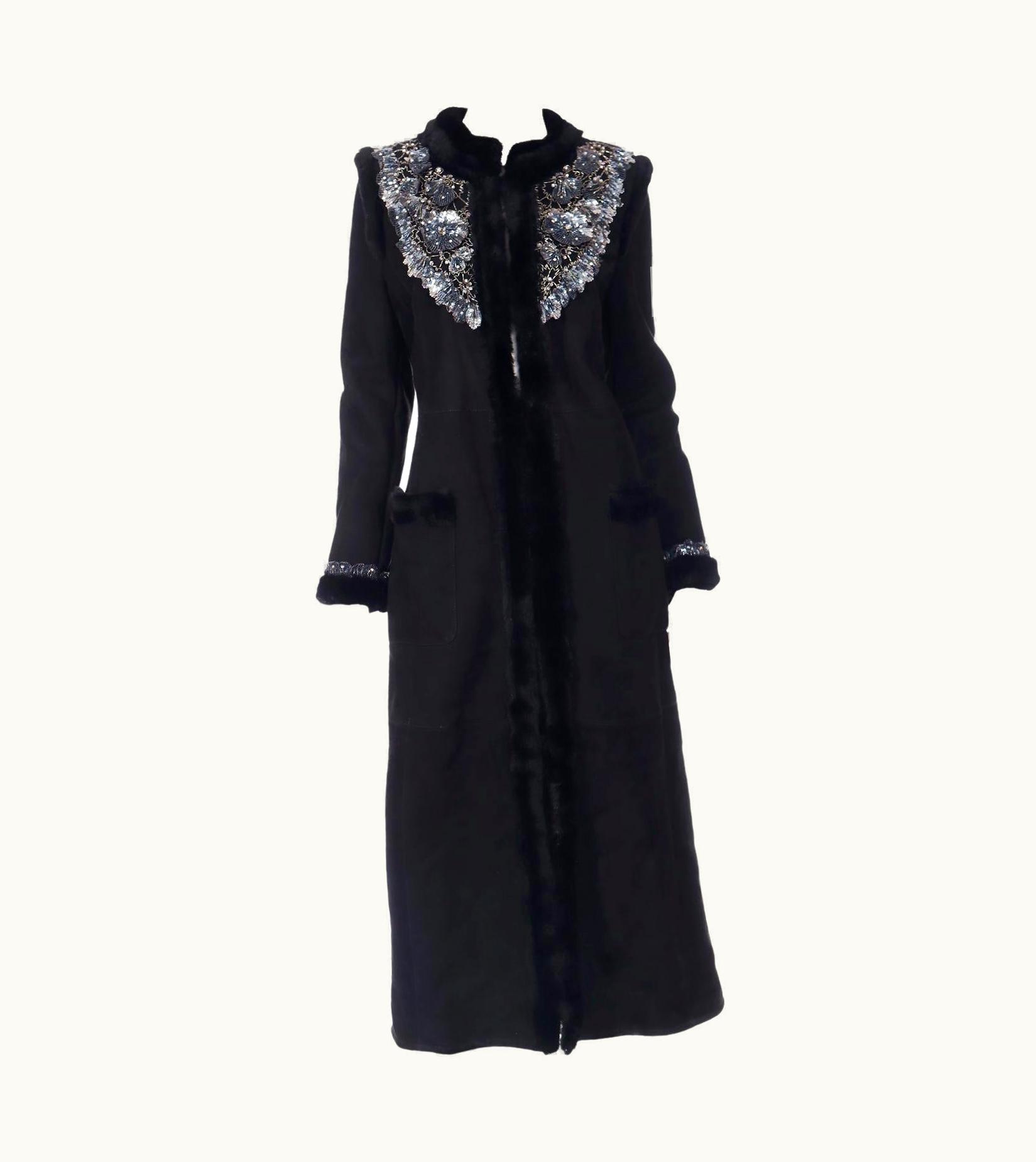 Valentino Valentino 2007 Beaded Applique Black Sheepskin Runway Coat W Mink Lining & Trim