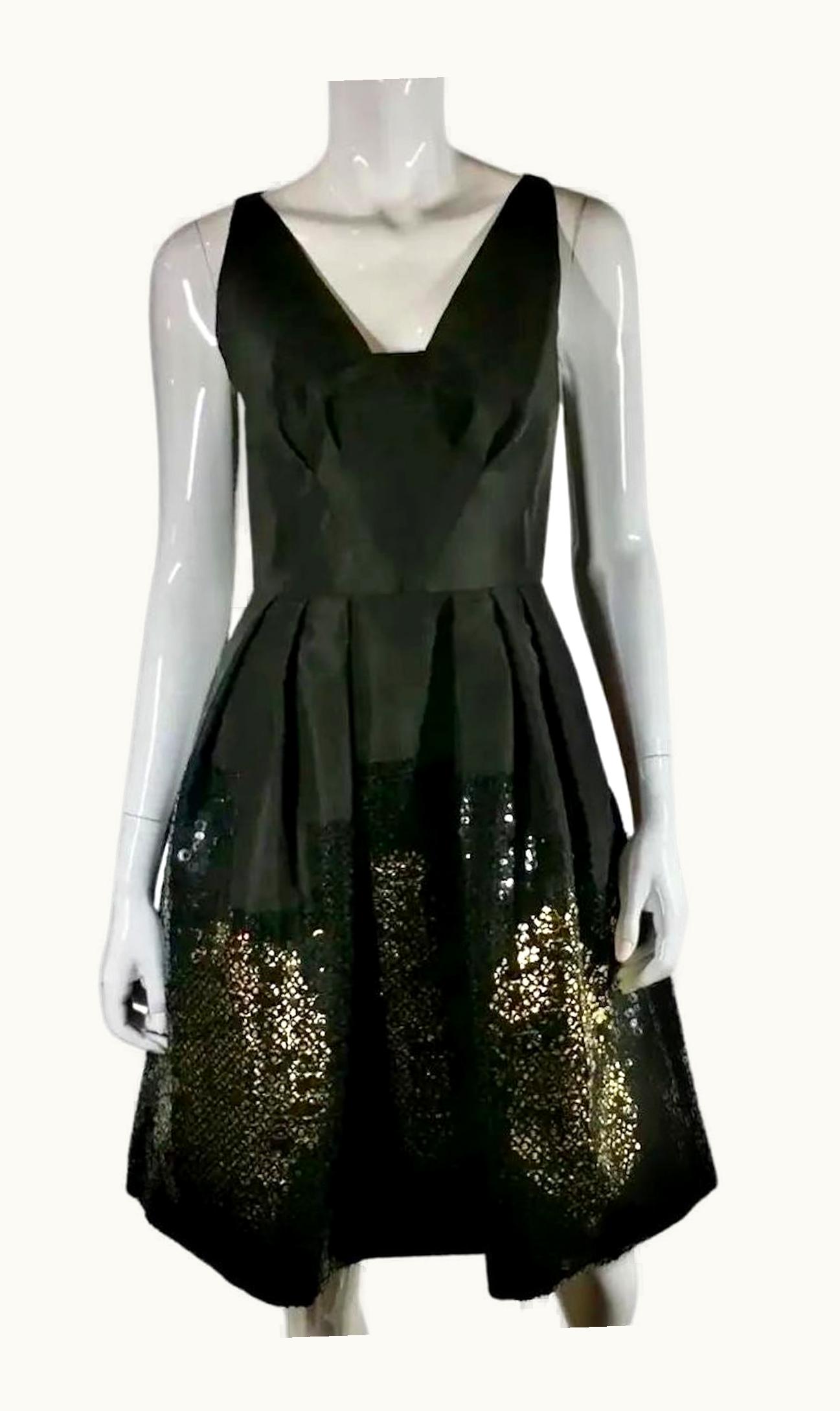 Oscar De La Renta 2008 Oscar De La Renta Sequin Embellished Black Silk Runway Dress