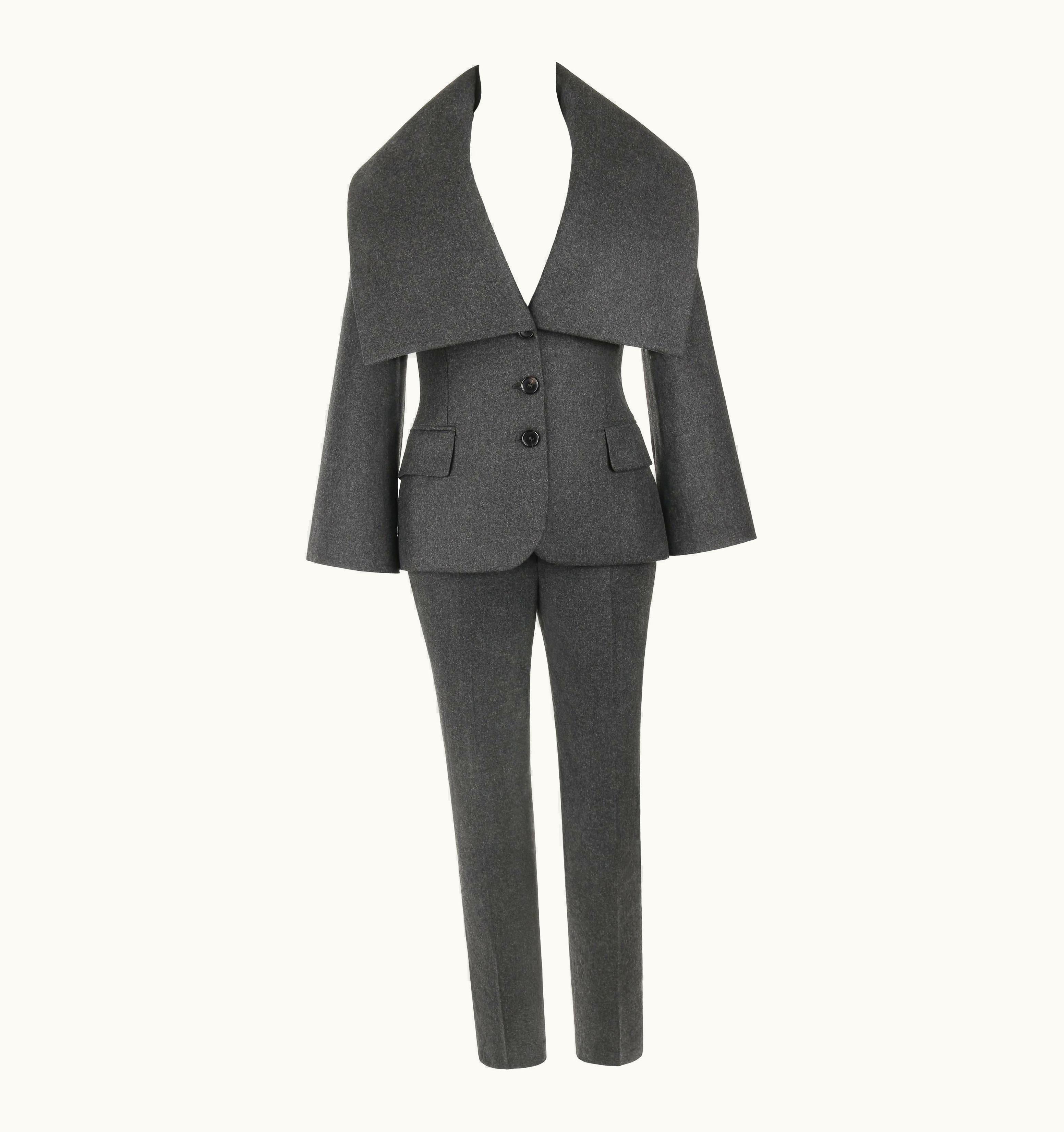 Alexander McQueen Alexander McQUEEN Pre-Fall 2009 2 Piece Gray Wool Cashmere Blazer Pant Suit Set