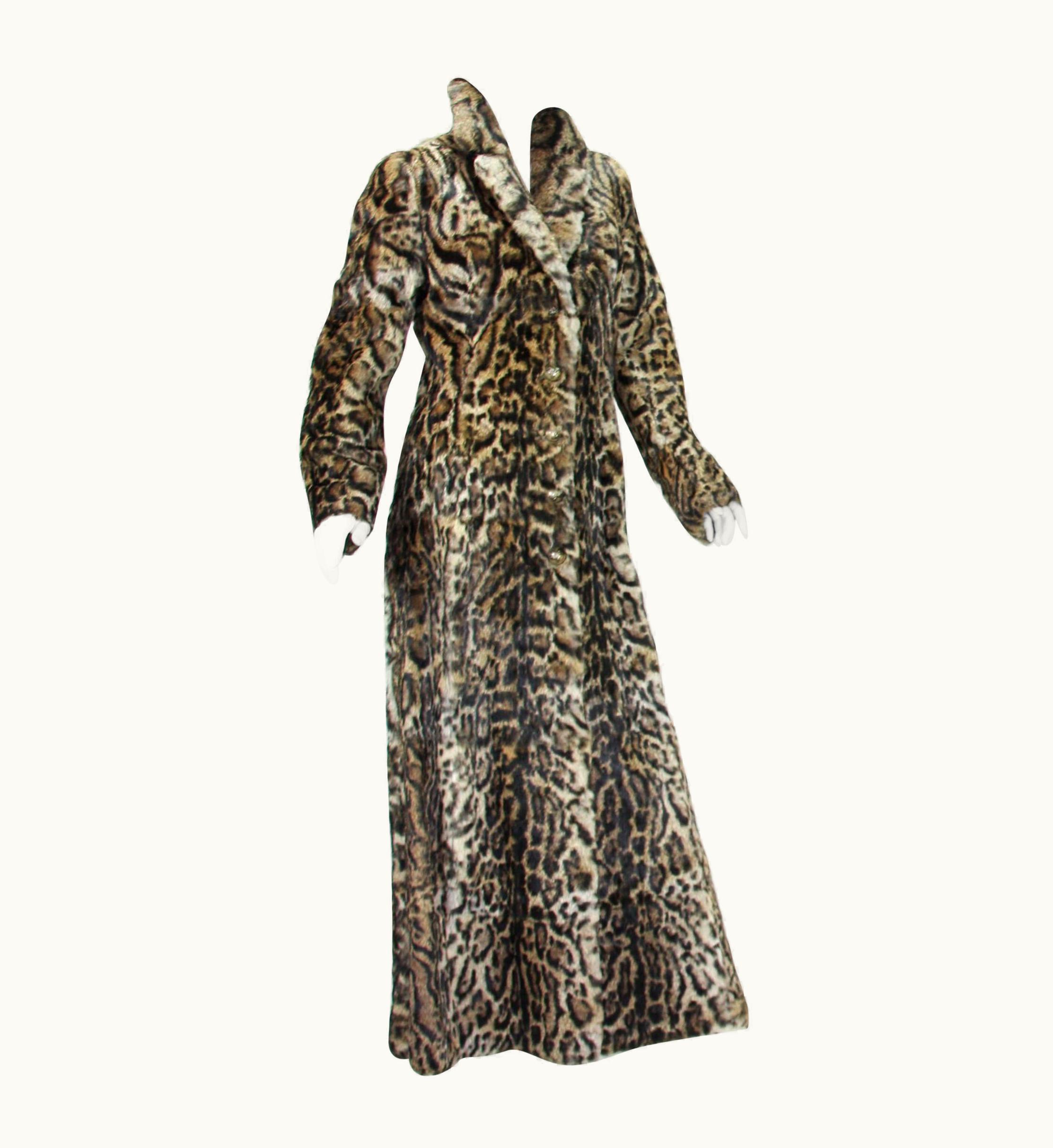 Roberto Cavalli Runway AW 2016 Collection Fur Long Leopard Print Coat