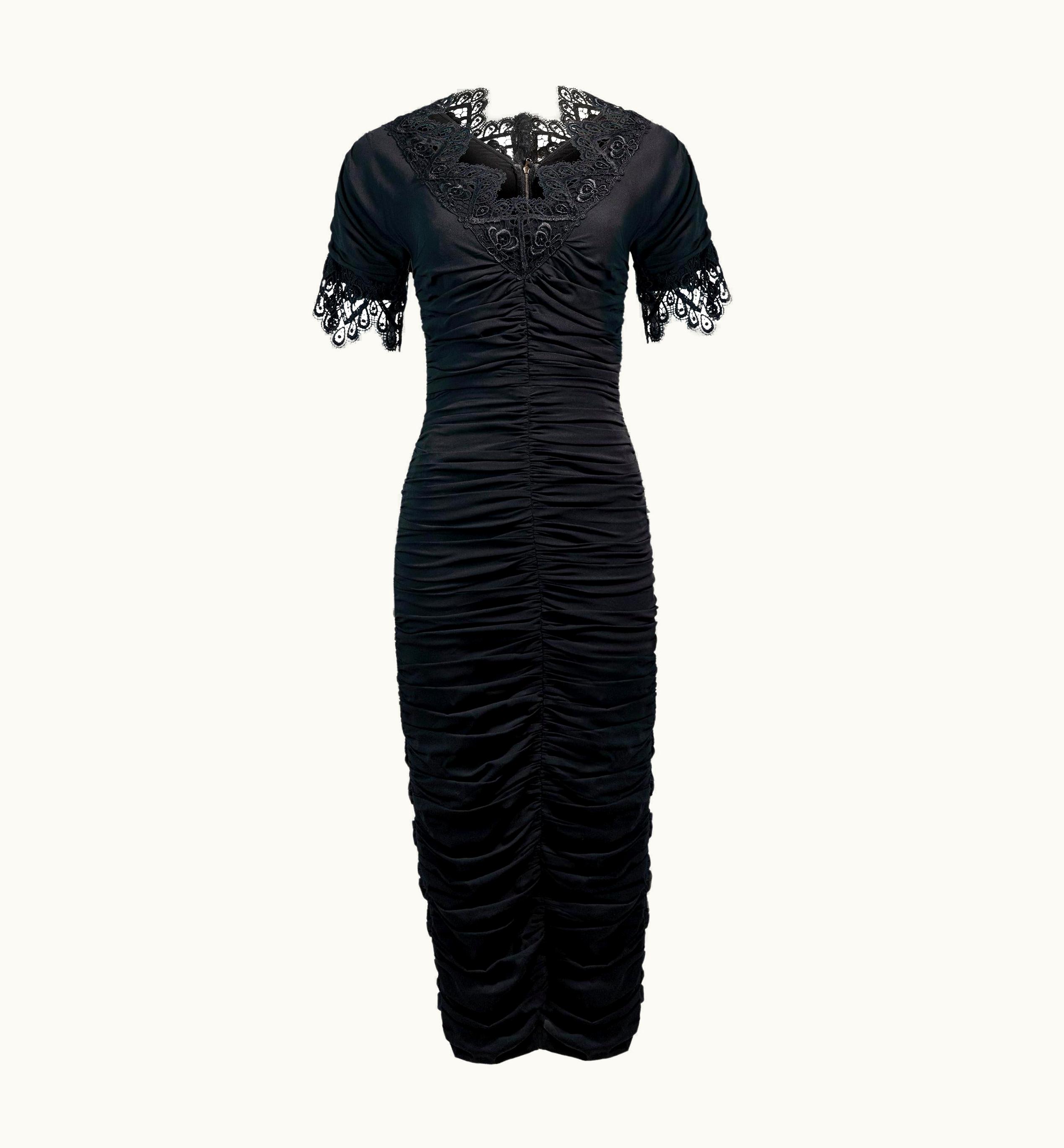 Dolce & Gabbana AW 2018 Silk And Lace Ultimate Femme Fatale Dress