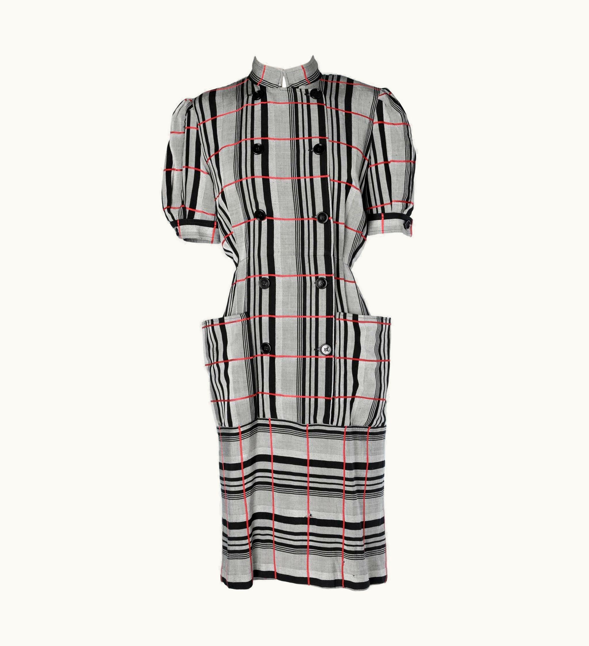Courrèges Checked Dress Double-breasted With Short Sleeves Courrèges 1960