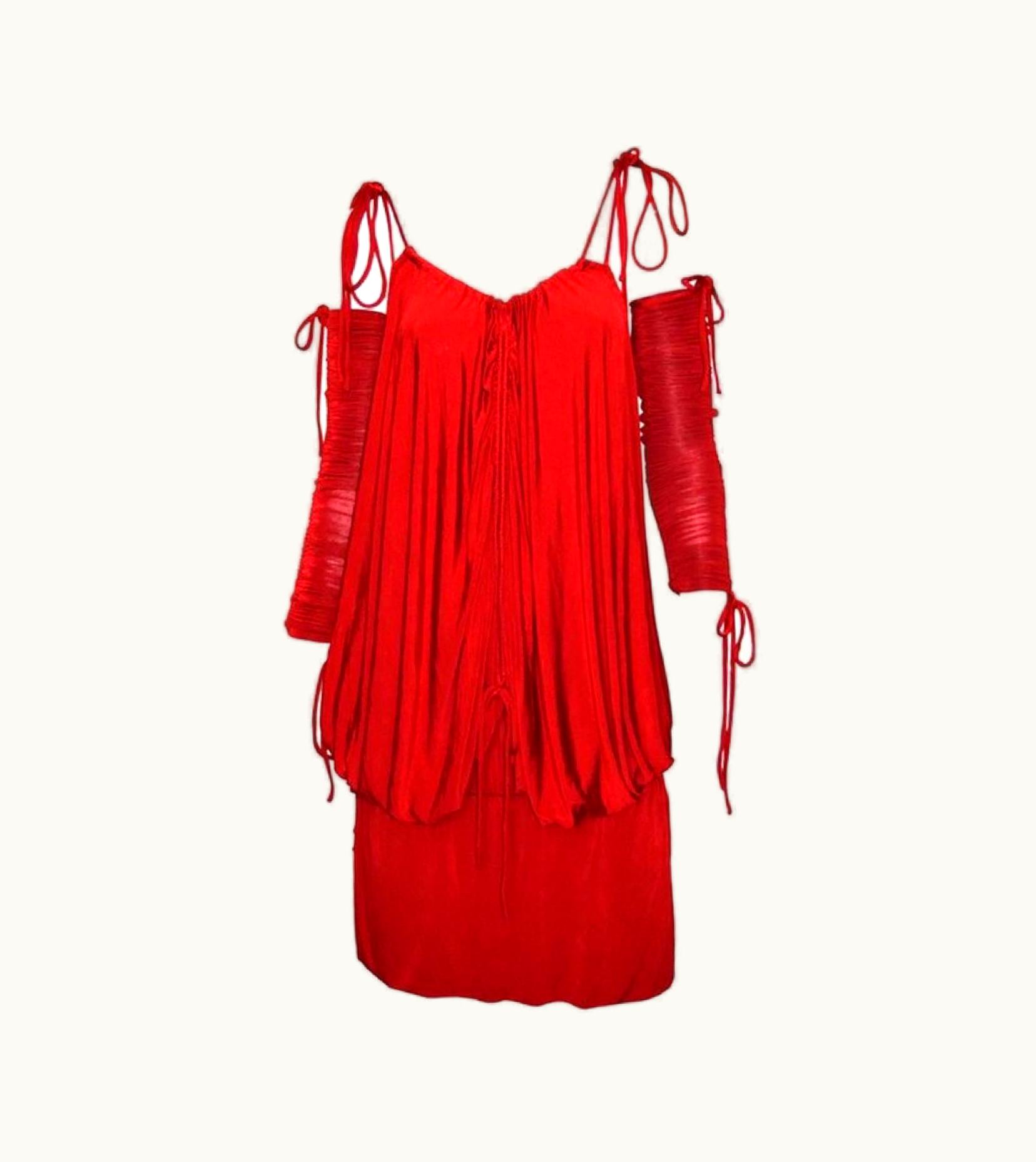 Dolce & Gabbana 2003 S/S Dolce & Gabbana Runway Ad Campaign Red Mini Dress Ruched Arm Bands