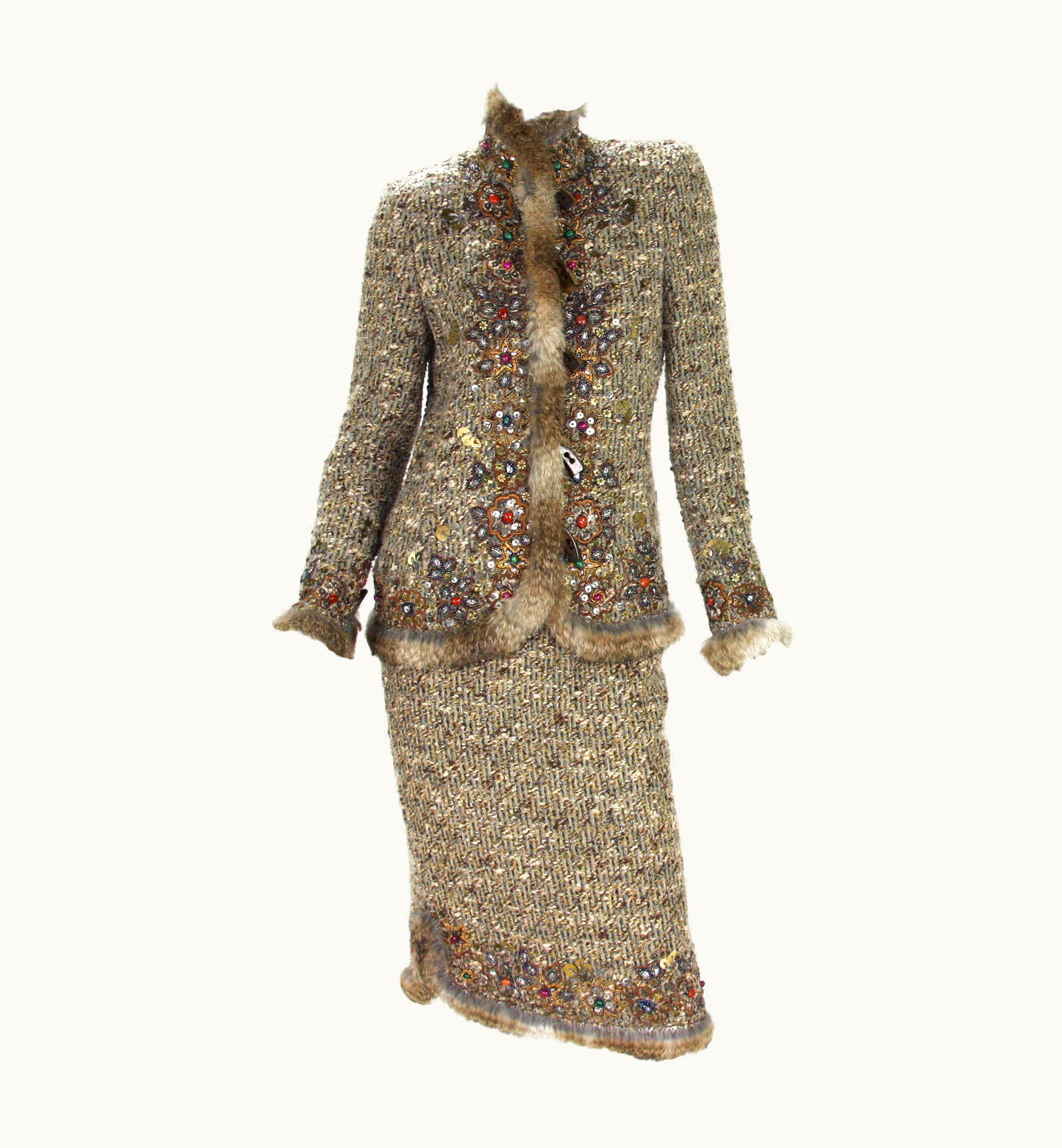 Oscar De La Renta Vintage Oscar De La Renta Runway Campaign Studded Fur Trim Boucle Skirt Suit