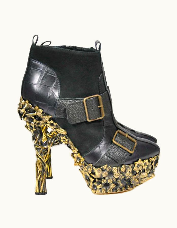 Alexander McQueen 2010 Vintage Alexander McQueen Floral Engraved Leather Boots