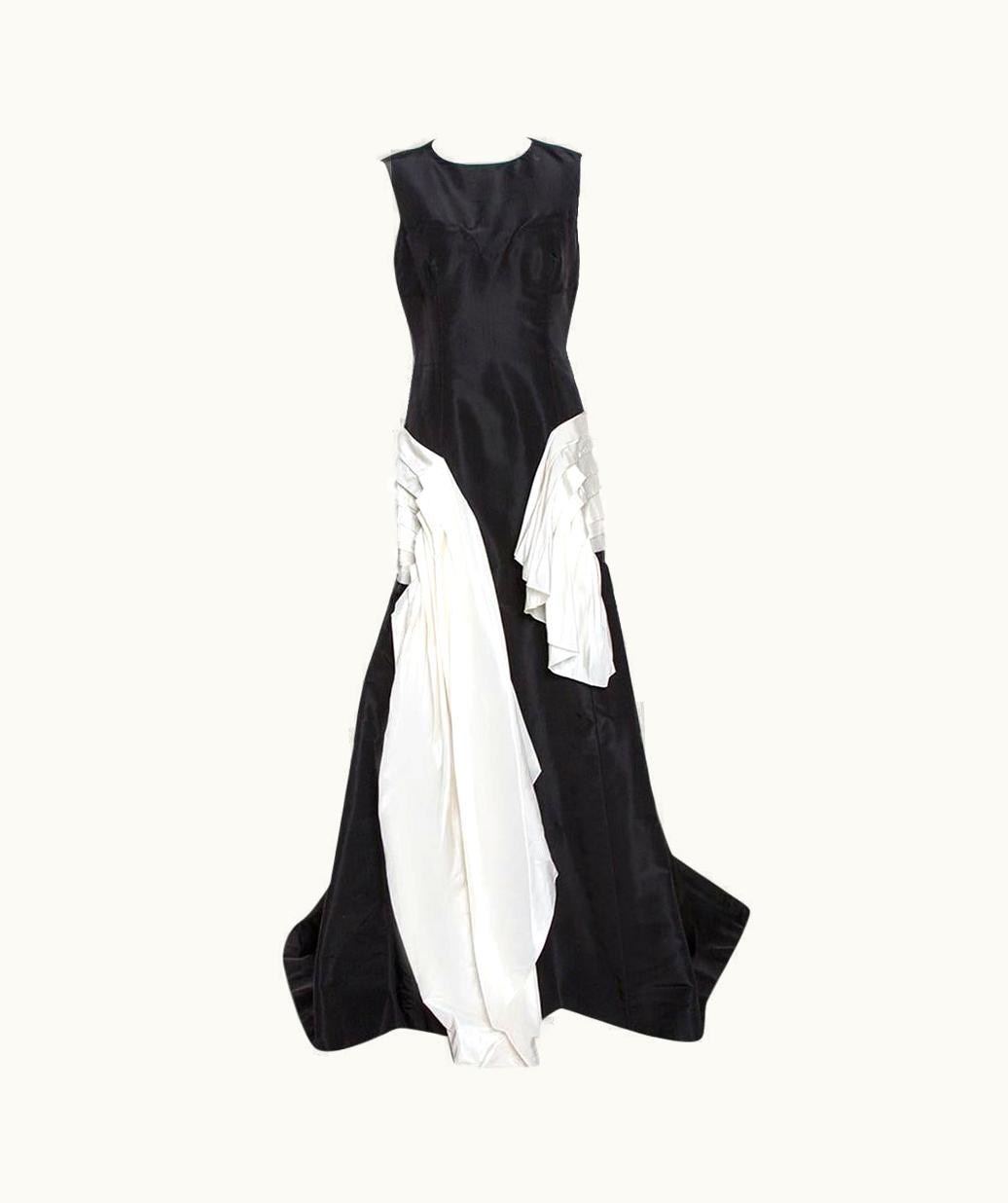 Oscar De La Renta Oscar De La Renta Black Silk Faille Contrast Ruffled Trim Gown UZ0604230
