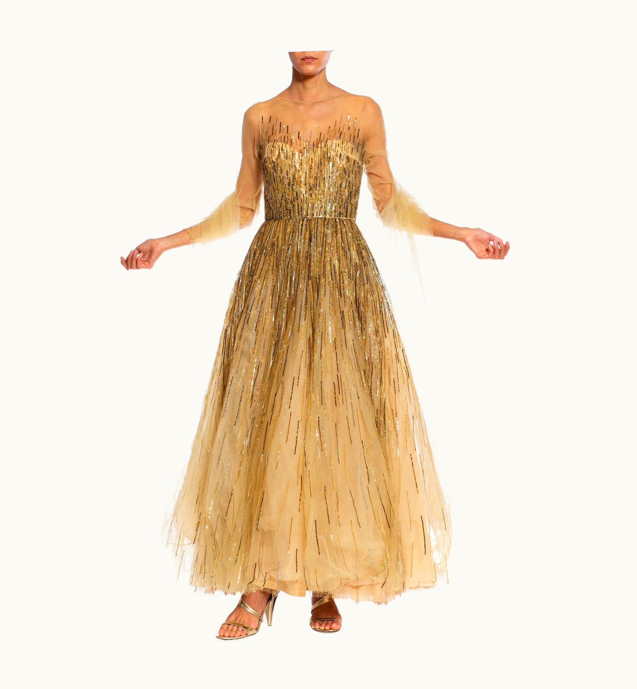 Oscar De La Renta 2000s Oscar De La Renta Champagne Beaded Tulle Gown & Shawl