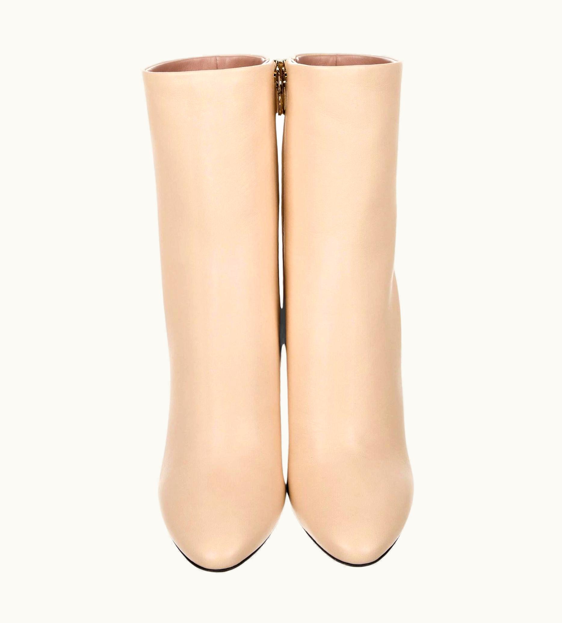 Oscar De La Renta Oscar De La Renta Fall 2019 Gigi Hadid Leather Booties Boots $1225