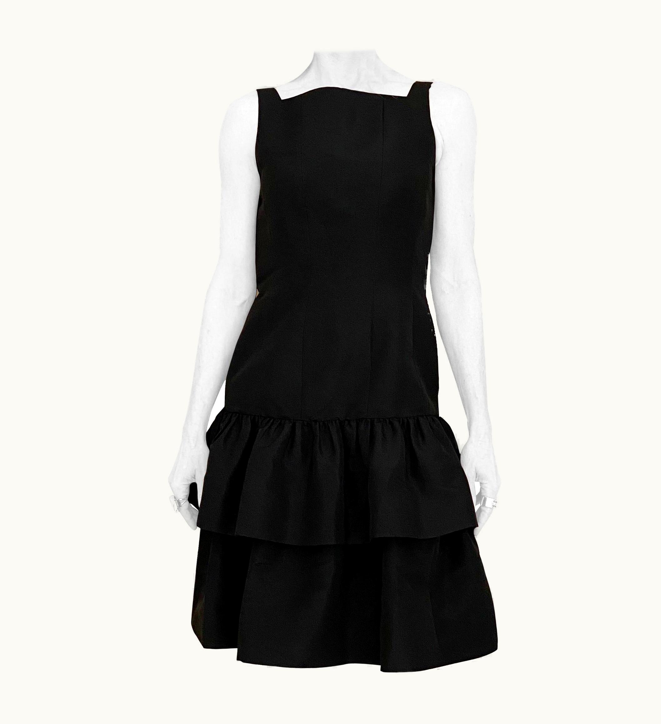 Oscar De La Renta Oscar De La Renta Black Silk Cocktail Dress