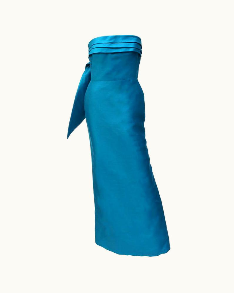 Oscar De La Renta Stunning Oscar De La Renta Teal Blue Strapless Gown