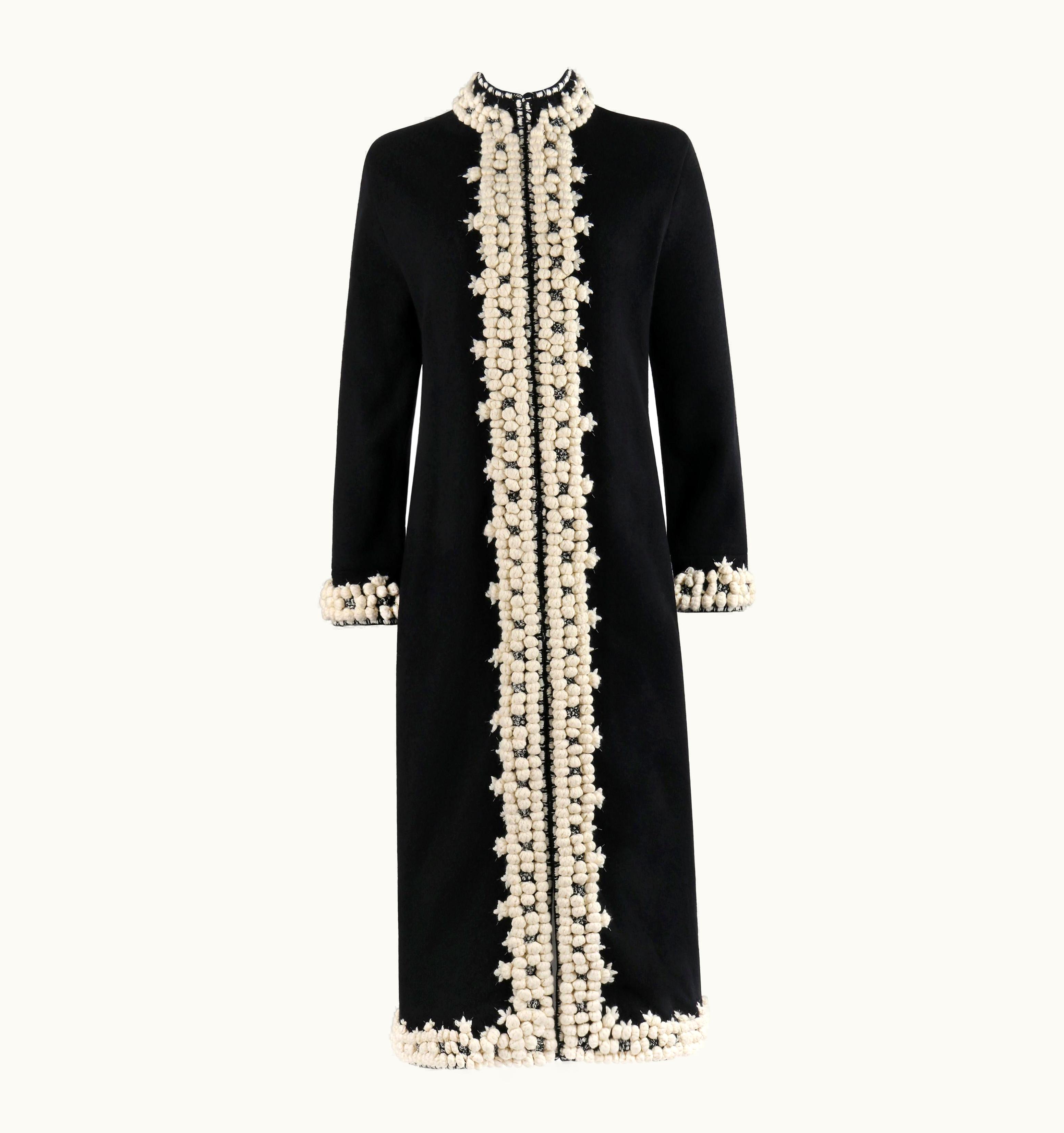 Oscar De La Renta Oscar De La Renta AW 2001 Black Wool Crochet Beaded Sweater Coat Dress