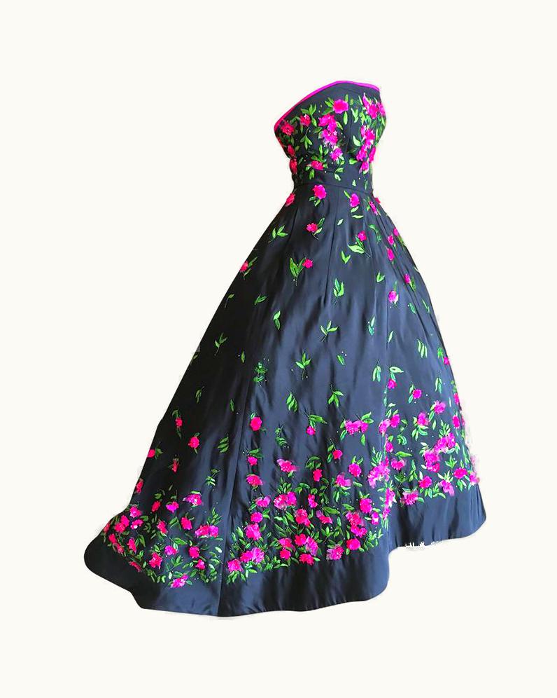 Oscar De La Renta Oscar De La Renta Black Evening Gown With Floral Embroidery