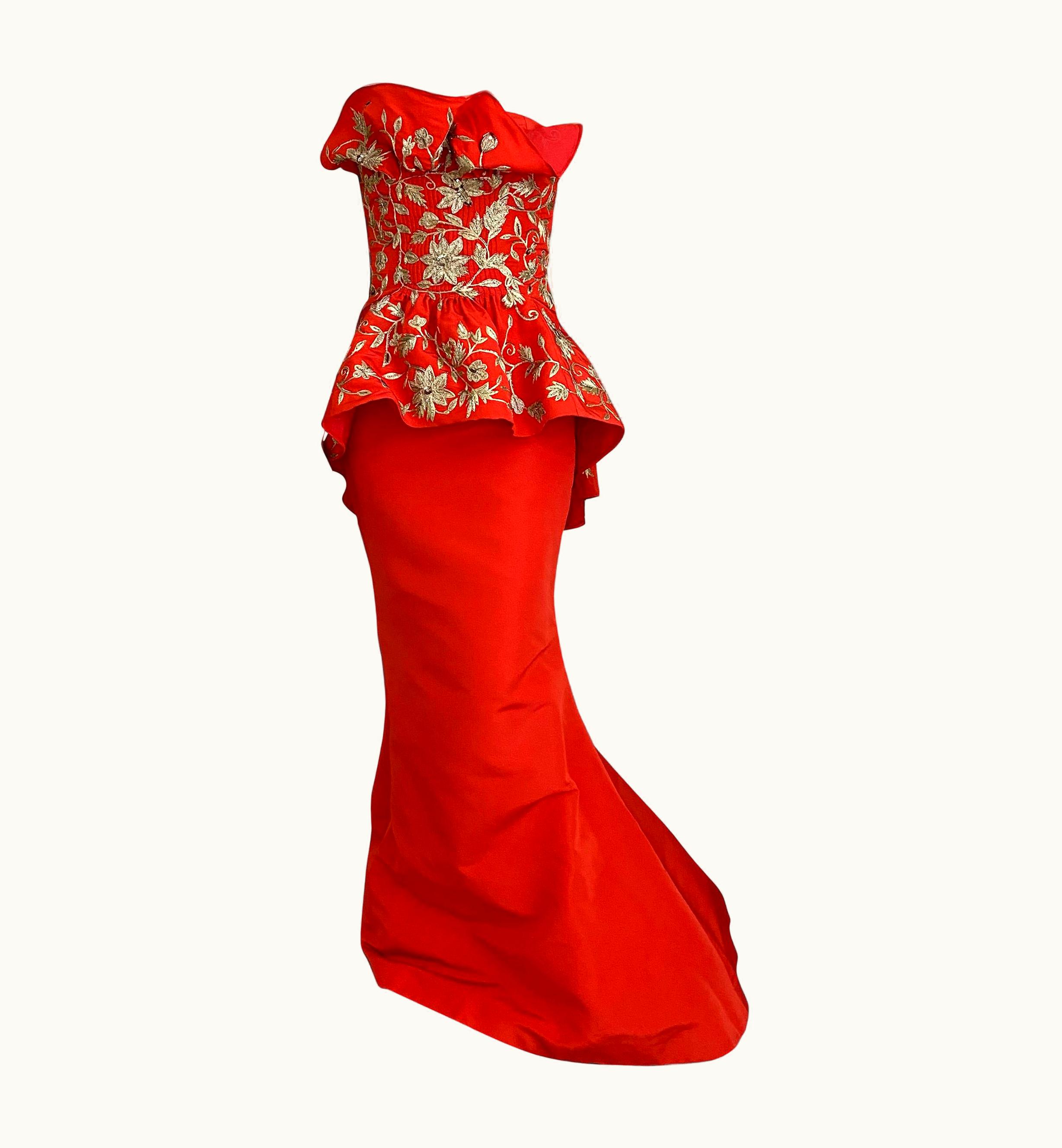 Oscar De La Renta Oscar De La Renta Tangerine Red Silk Embroidery Gown