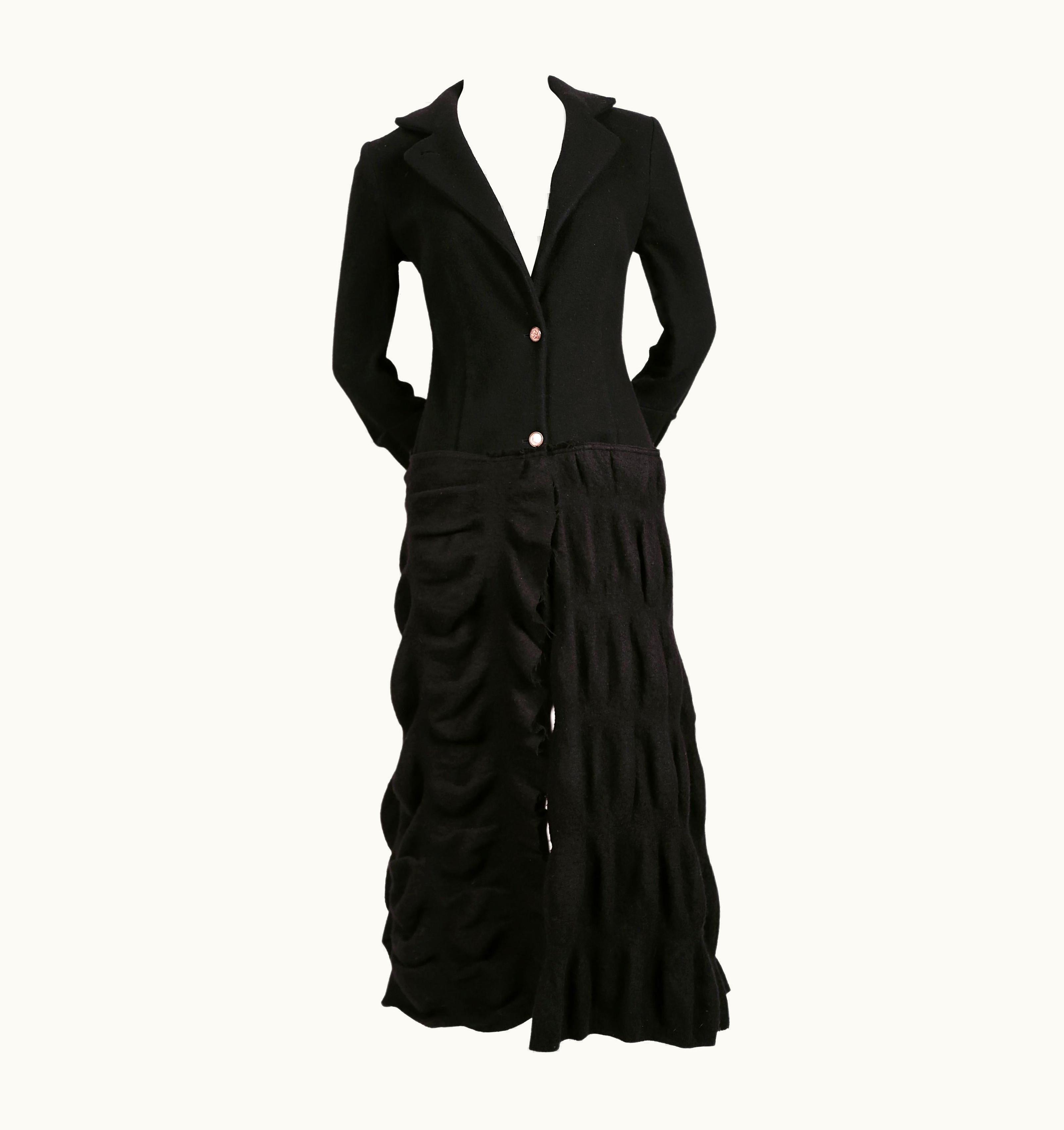 Roberto Cavalli Roberto Cavalli Long Black Coat With Puckered Wool Fabric