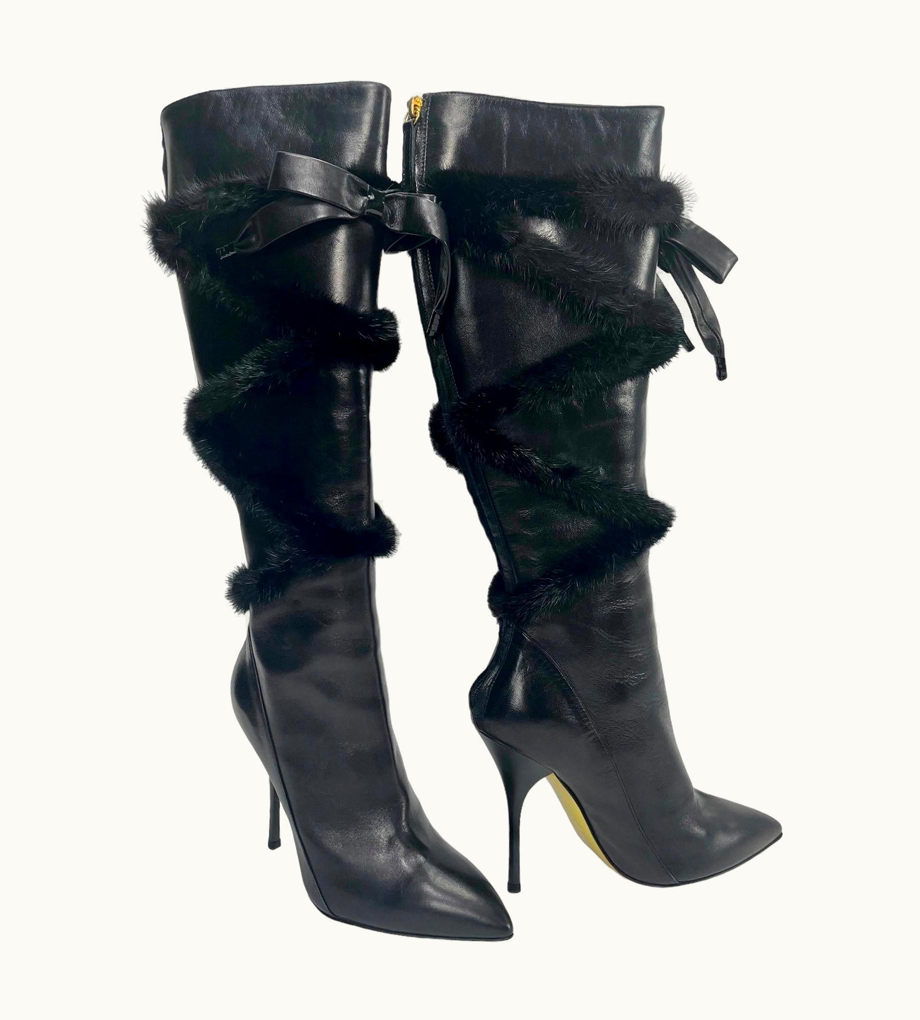 Roberto Cavalli Roberto Cavalli Black Leather Knee High Boots With Mink Fur It. 37 - Us