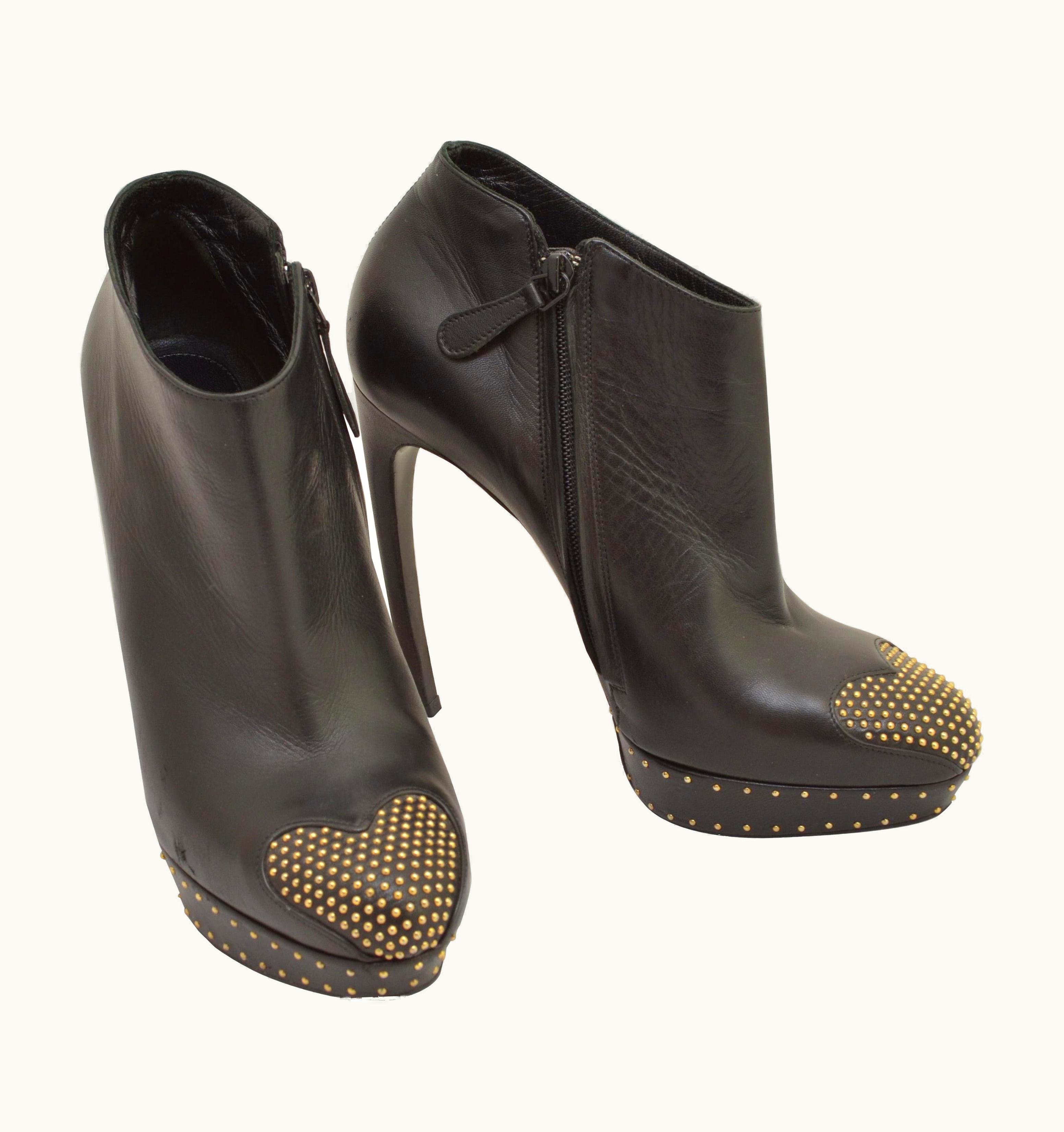 Alexander McQueen Alexander McQueen Leather Platform Boots With Studded Heart Motif
