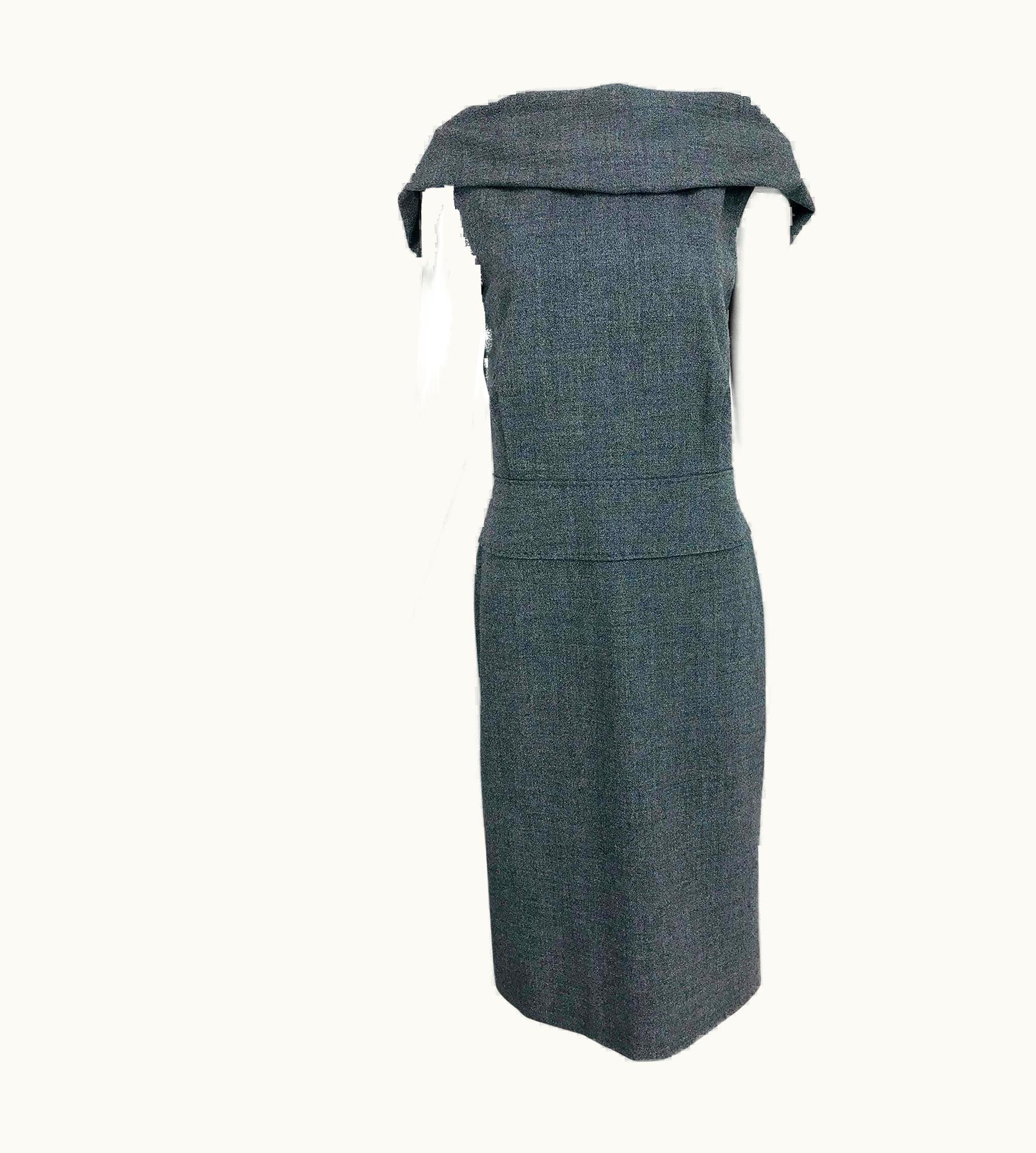 Alexander McQueen Alexander McQueen Grey Wool V Back Fitted Sheath Dress