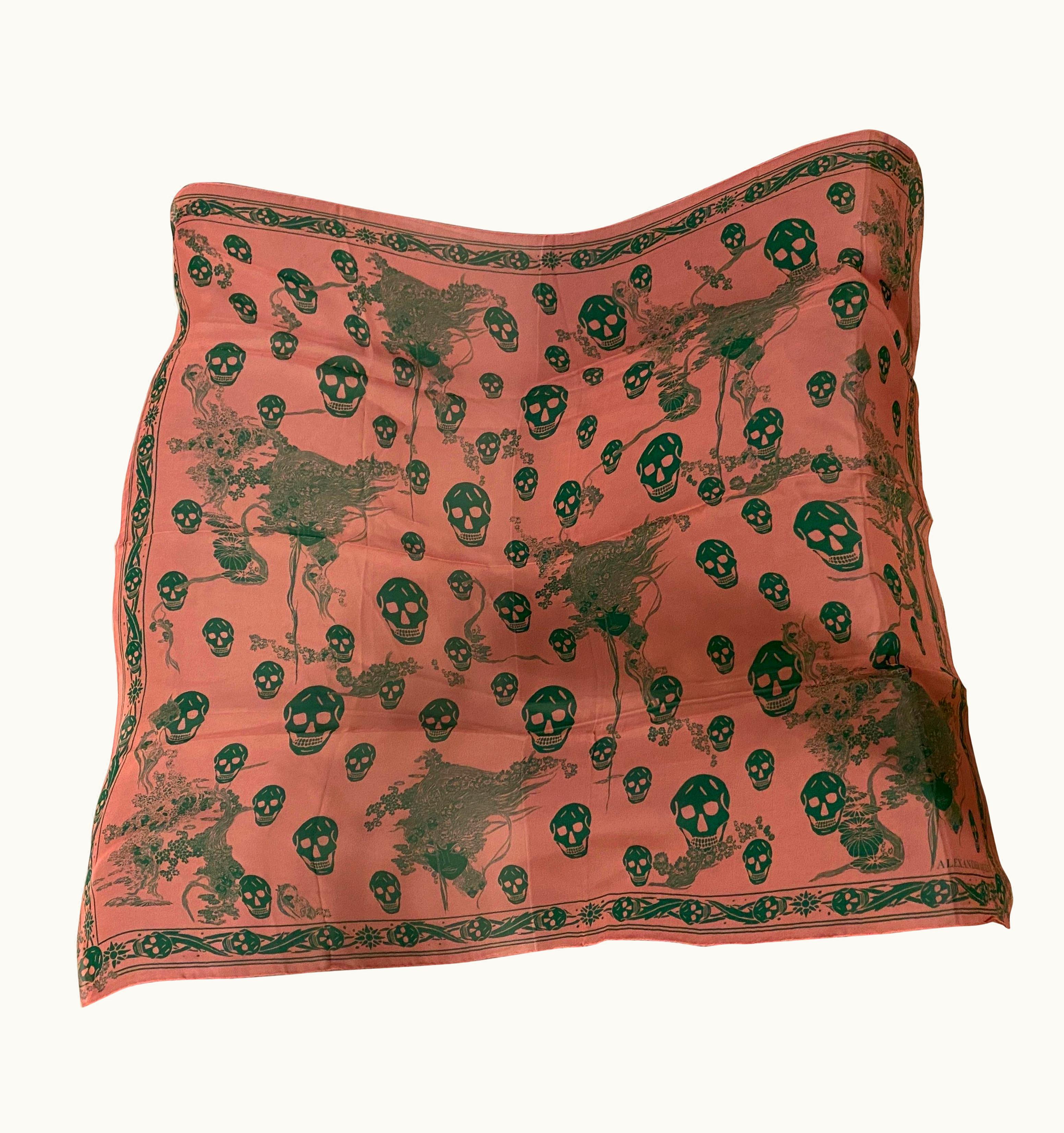 Alexander McQueen An Iconic Alexander McQueen Green And Pink Silk Skulls Foulard