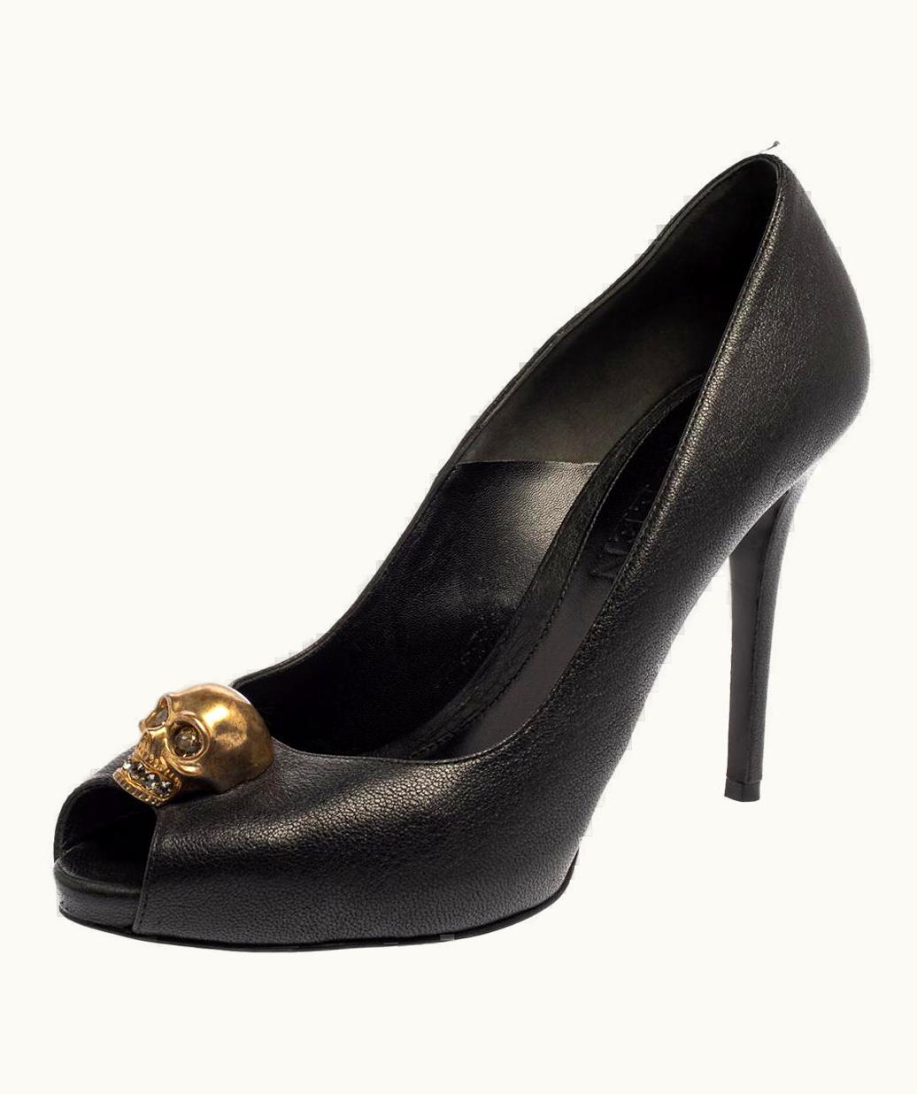 Alexander McQueen Alexander McQueen Black Leather Peep Toe Skull Pumps