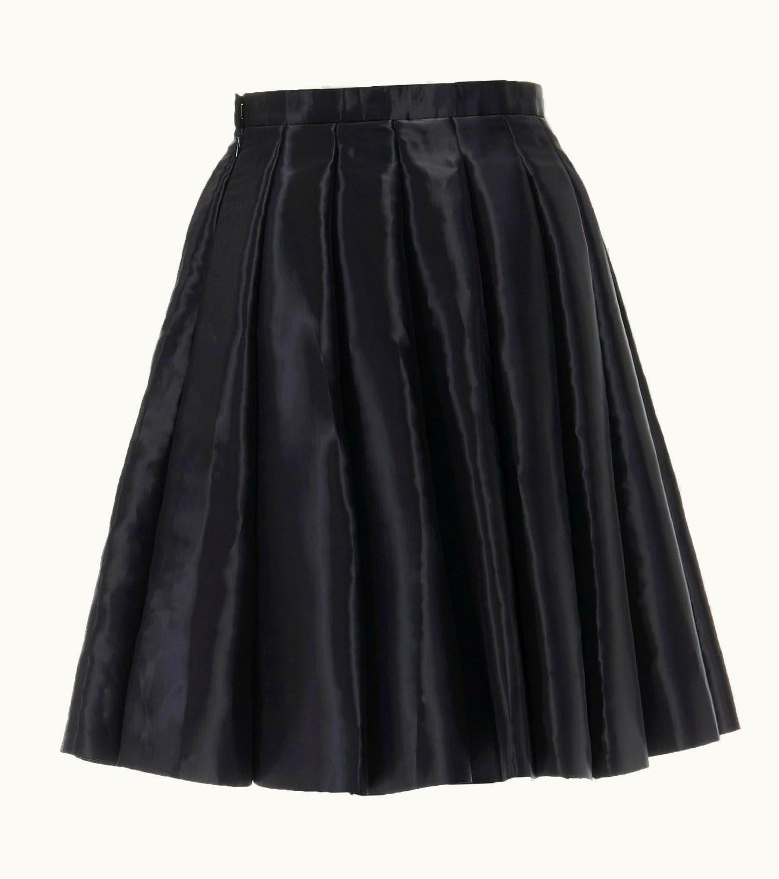 Junya Watanabe Junya Watanabe Runway AW16 Black Structured Satin Pleated Flared Skirt UZ0608062