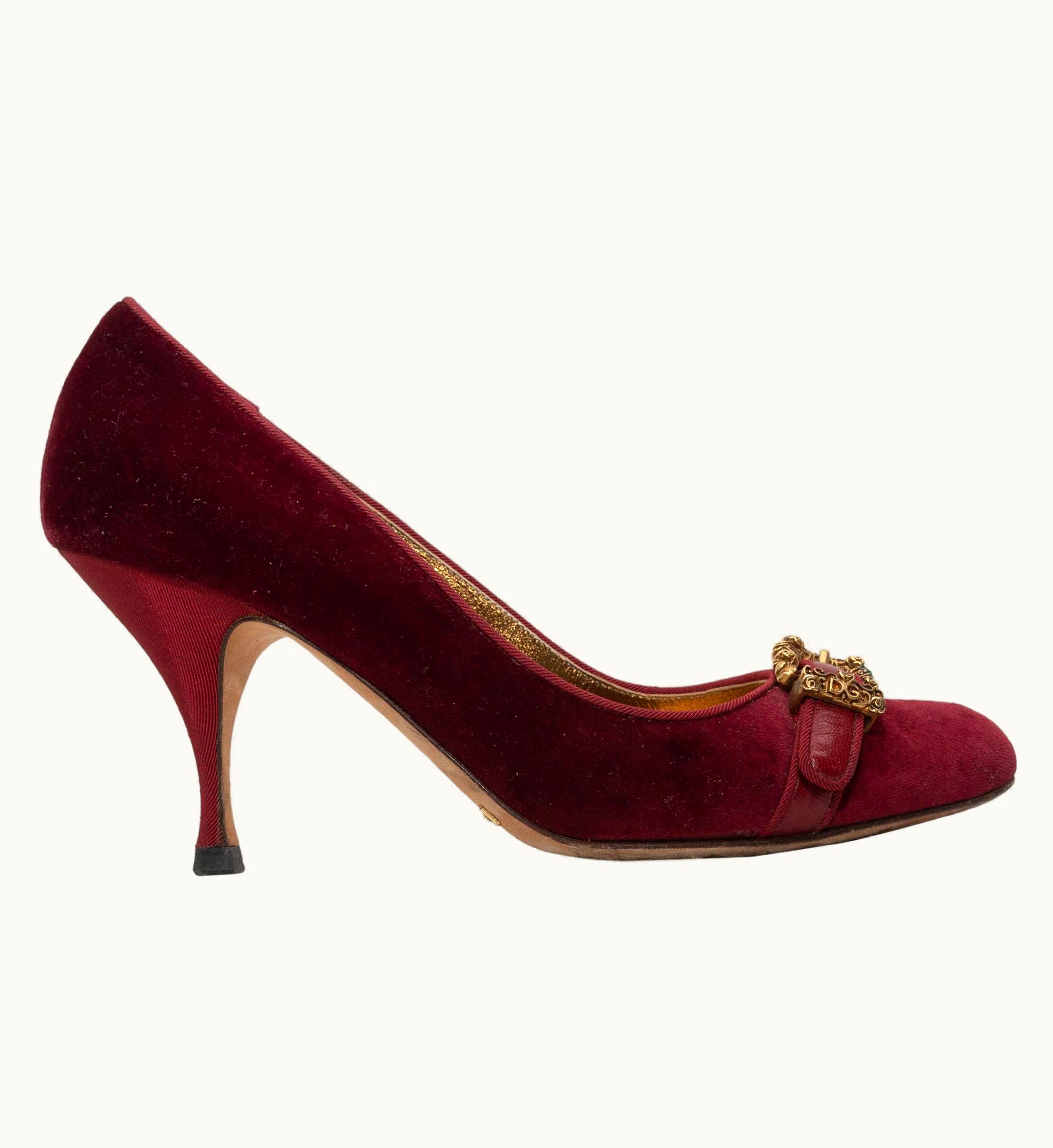 Dolce & Gabbana Dolce & Gabbana Wine Velvet Buckle Pumps