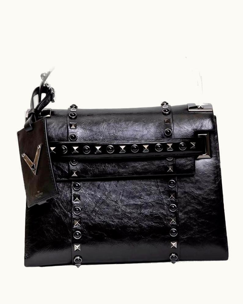 Valentino Valentino Bag In Aged Semi Matte Black Leather