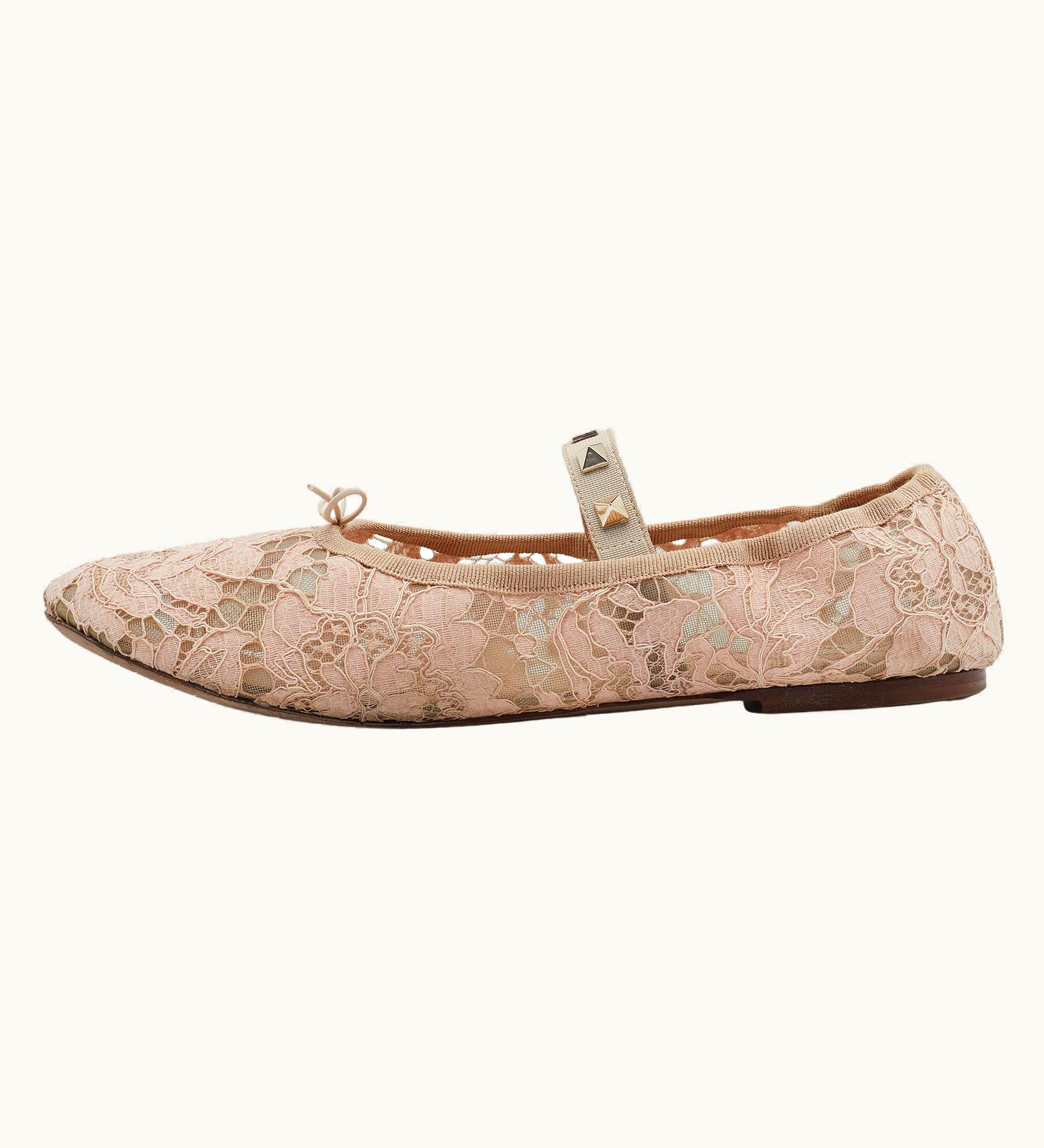 Valentino Valentino Beige Lace Rockstud Ballet Flats
