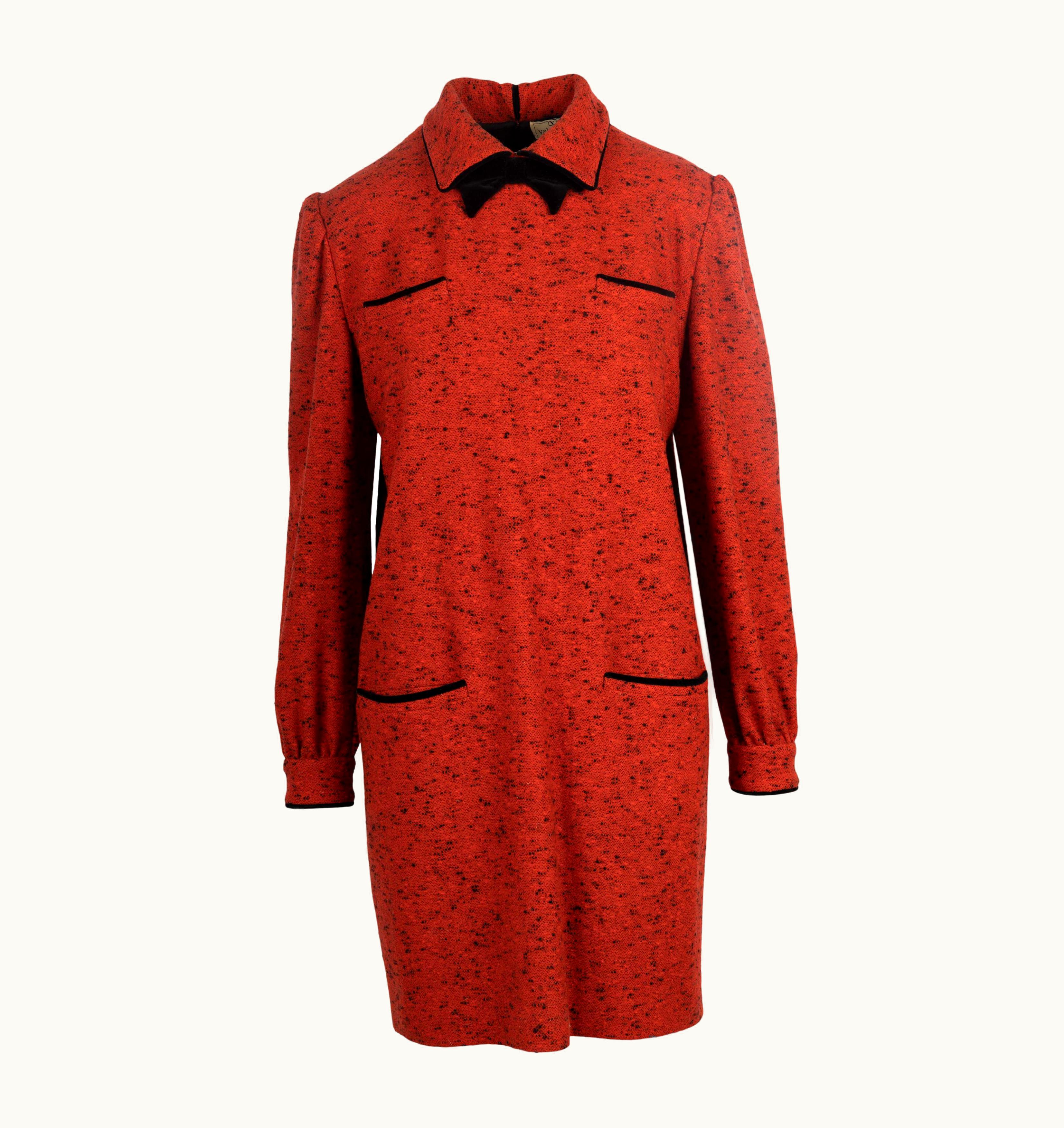 Valentino Valentino Red Wool Collar Dress With Bow - '80s