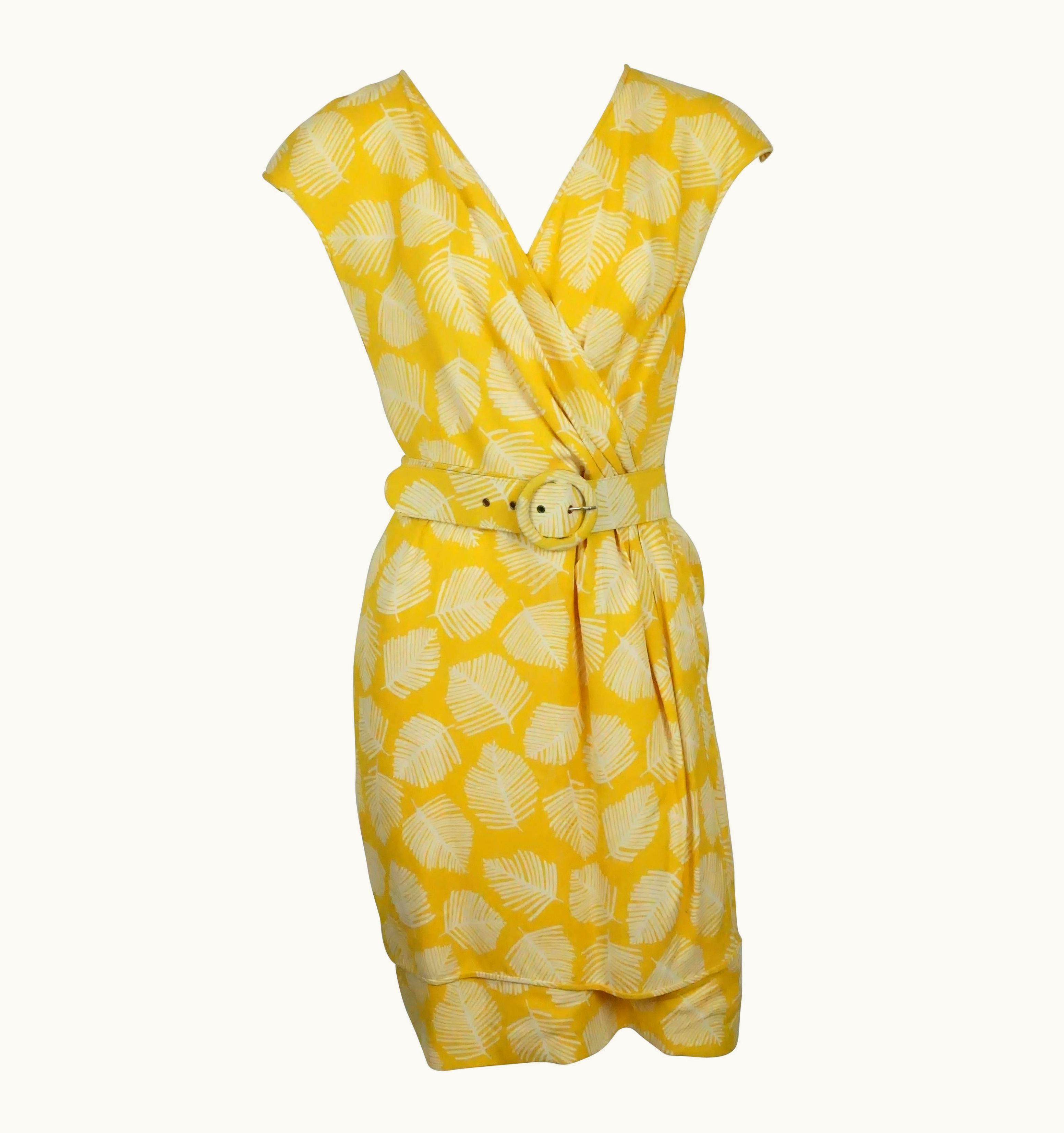 Valentino Valentino Yellow & White Cap Sleeve WS/S Leaf Print