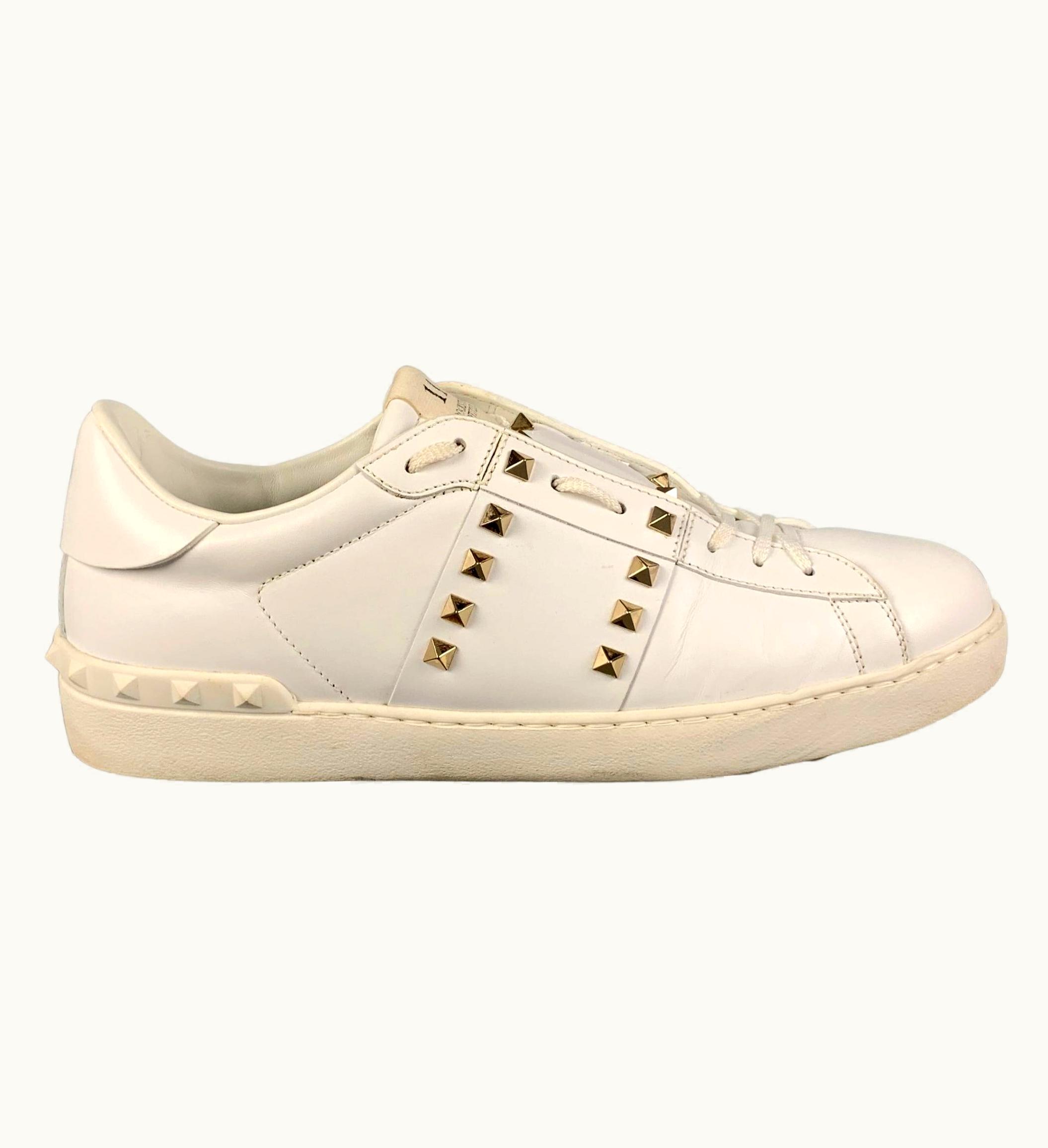 Valentino Valentino White Studded Leather Lace Up Rockstud Sneakers