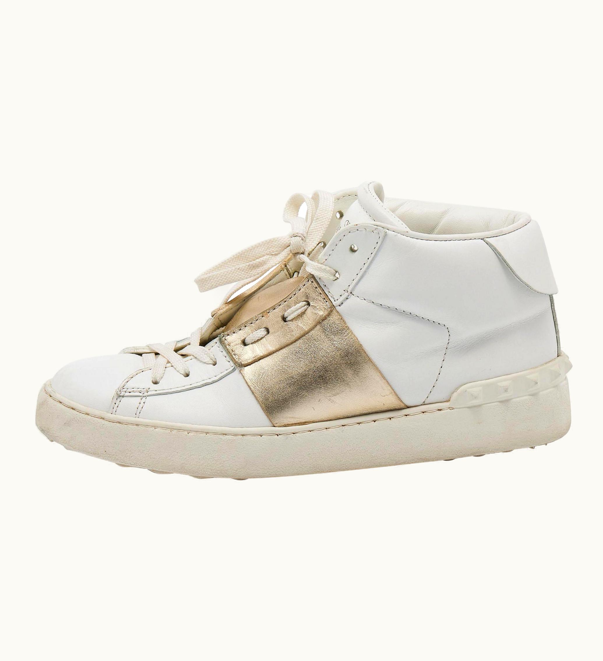 Valentino Valentino White/Gold Leather Rockstud Lace Up Sneakers