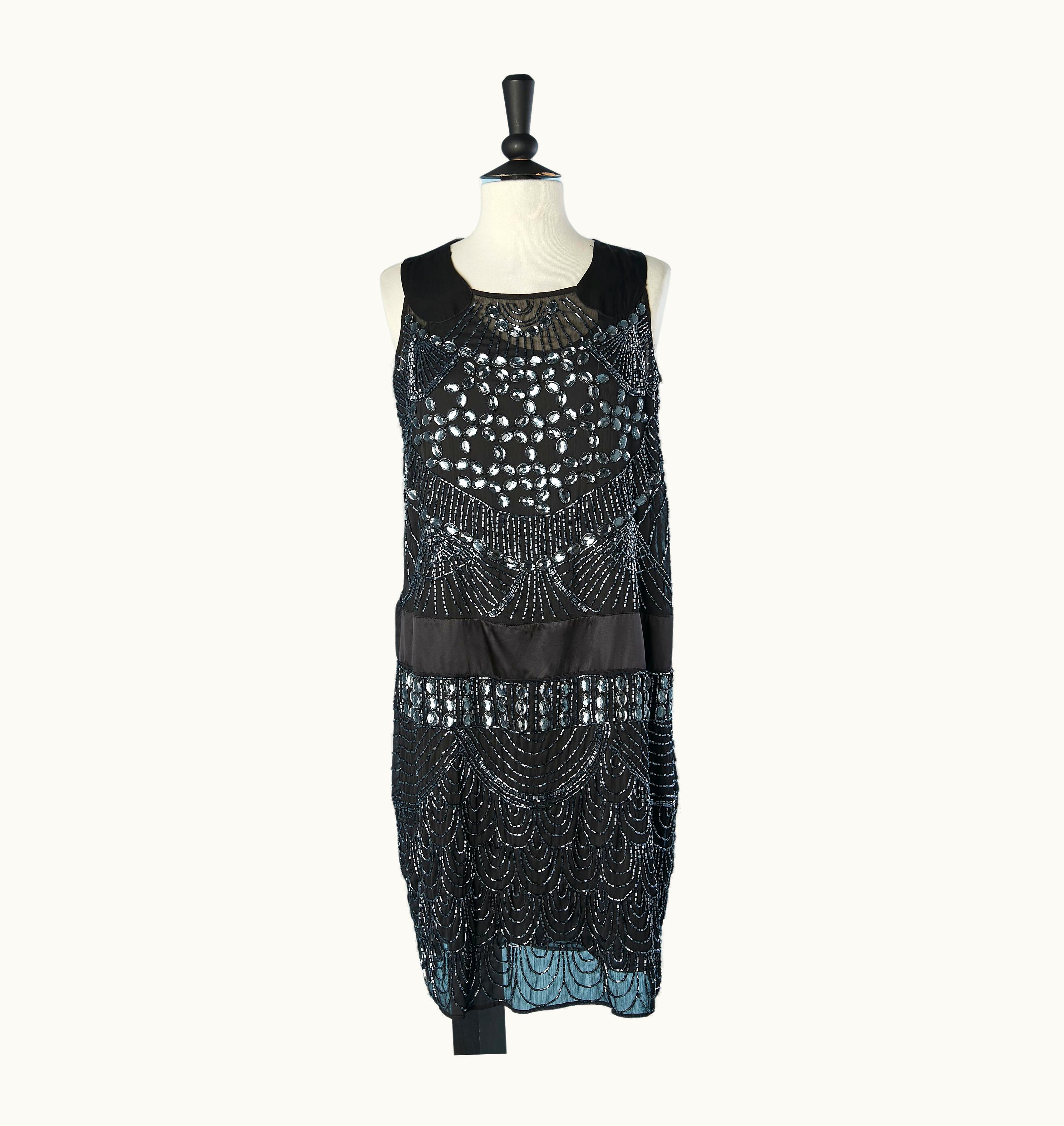 Valentino Black Full Beaded Sleeveless Cocktail Dress Red Valentino