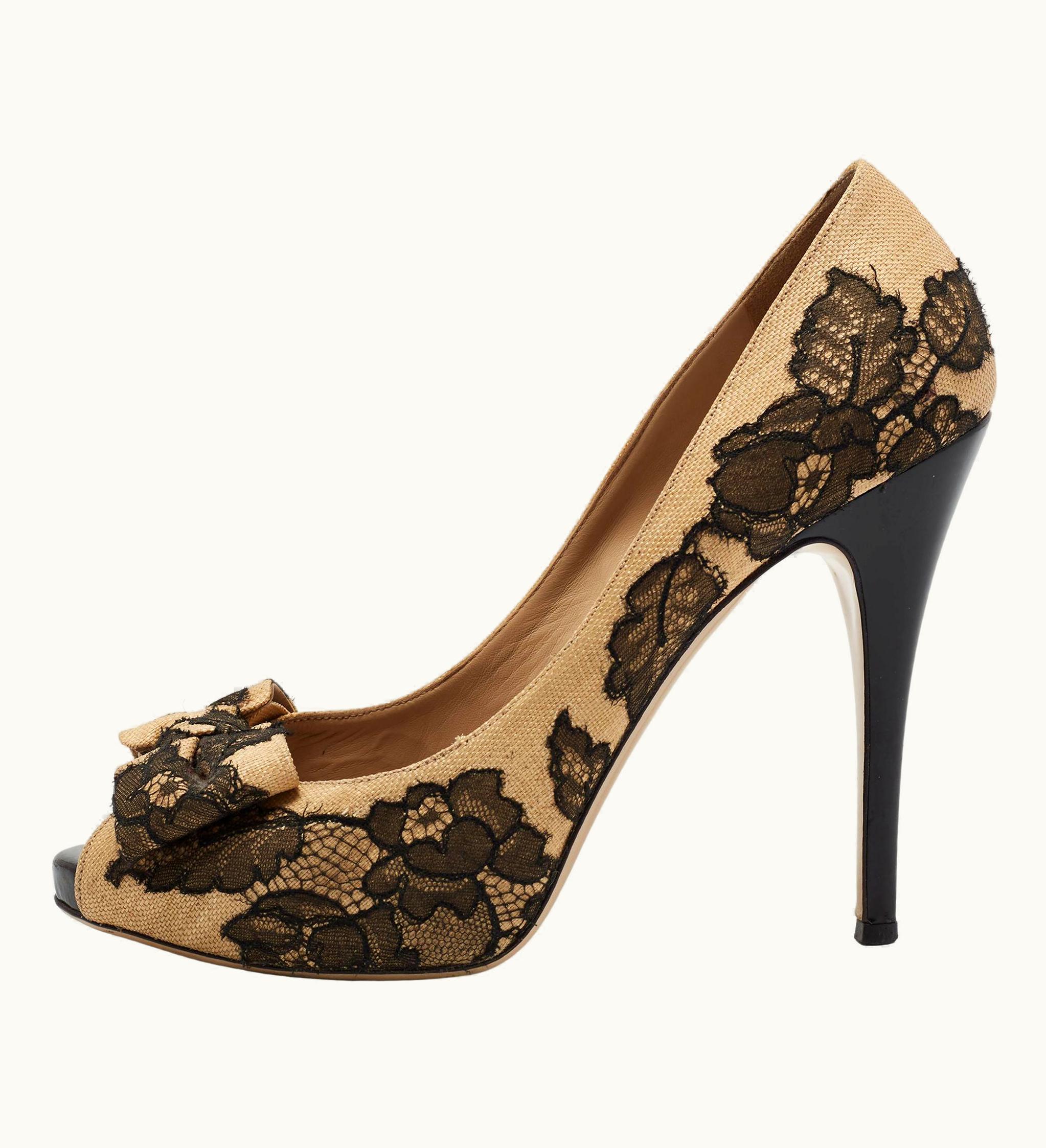 Valentino Beige/Black Lace And Raffia Bow Peep-To Pumps