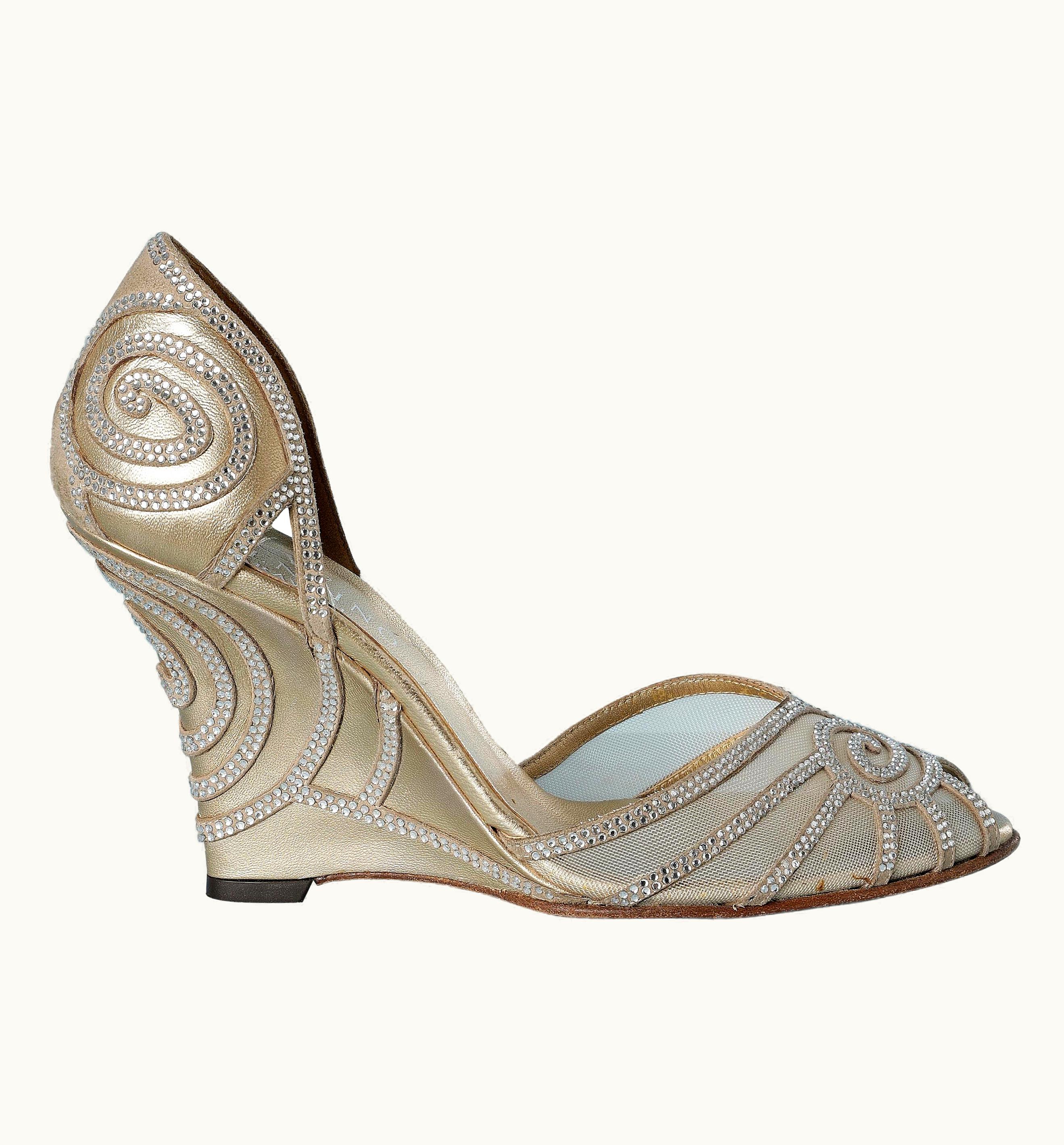 Valentino Evening Pump In Rhinestone, Gold Leather On Tulle Base Valentino Garavani