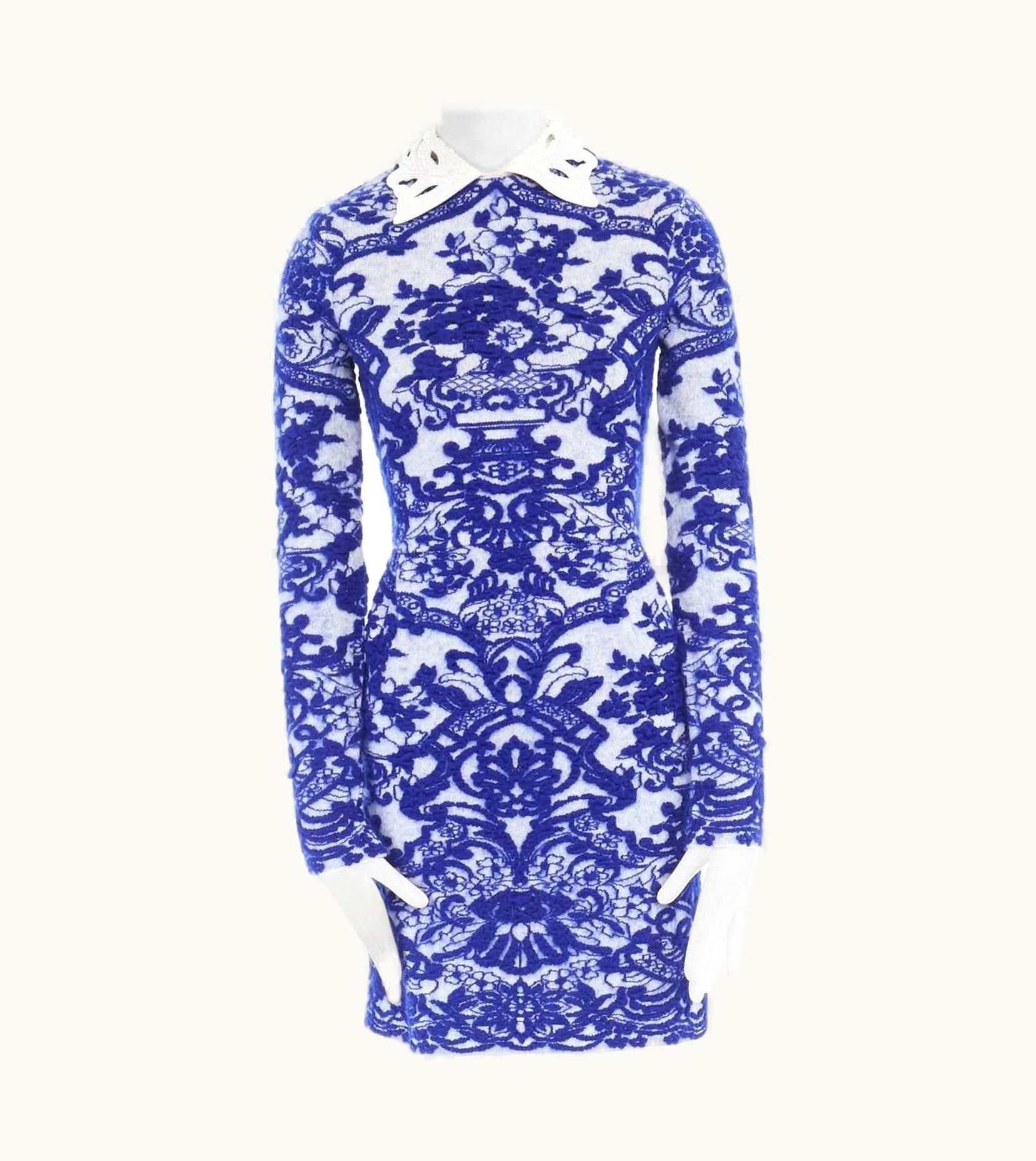 Valentino Runway Valentino Wool Blue Oriental China Jacquard Embellished Collar Dress