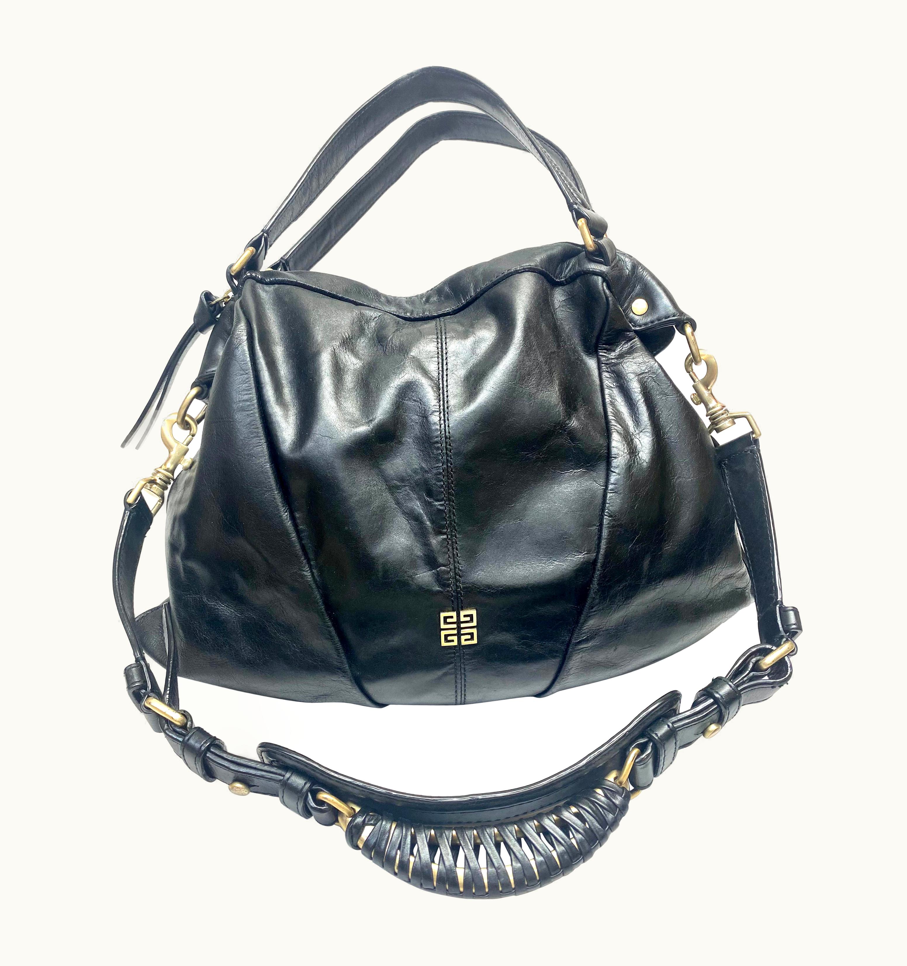 Givenchy Givenchy Black Leather Shoulder Handbag-GHW
