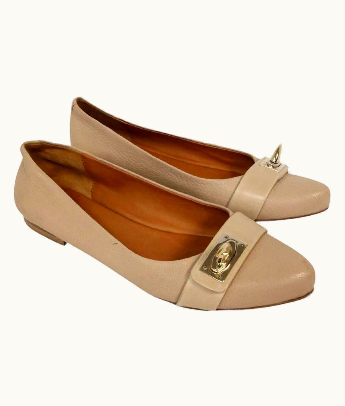 Givenchy Givenchy Lambskin Leather Lock Pointed Toe Shark Tooth Flats 36 Gv-s0929p-0324